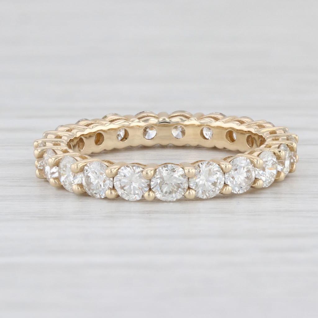 New 2.25ctw Diamond Eternity Band 14k Yellow Gold Size 6 Stackable Wedding Ring In New Condition For Sale In McLeansville, NC