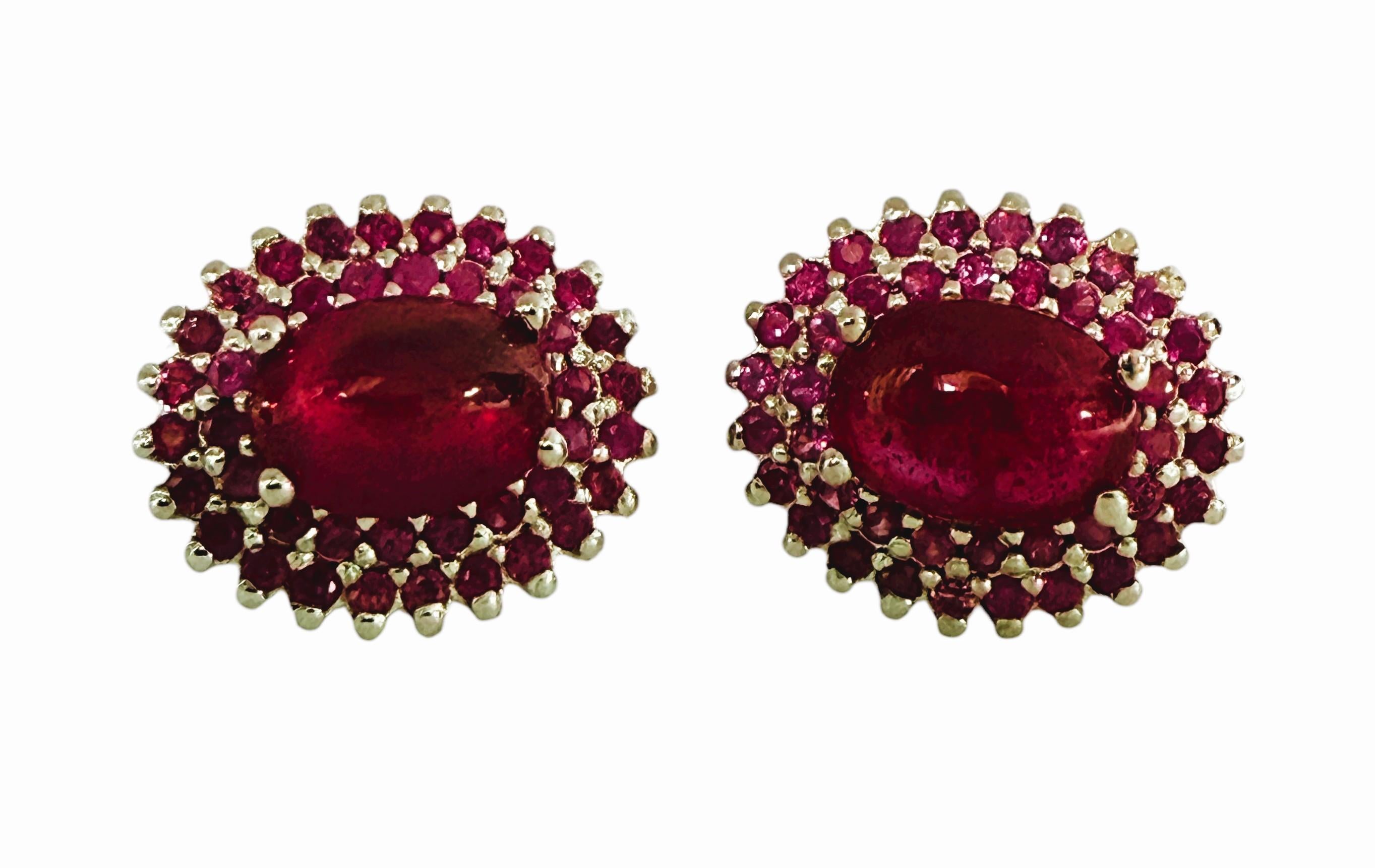 New 2.28 Carat Red Ruby Cabochon & Diamond Cut Ruby Sterling Earrings Pour femmes en vente