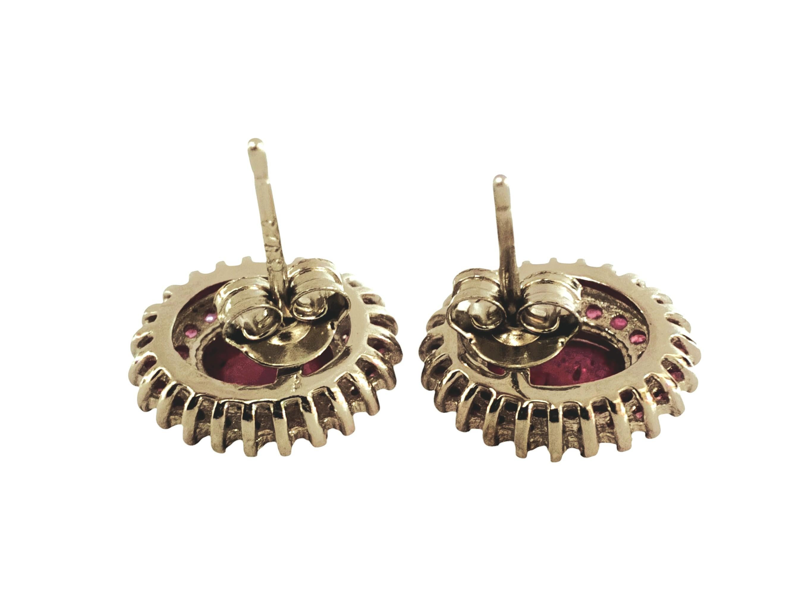 New 2.28 Carat Red Ruby Cabochon & Diamond Cut Ruby Sterling Earrings en vente 1