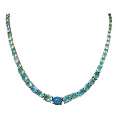 Neue Halskette aus Sterling-Silber mit 24,18-Karat-Blauopal in abgestufter Größe, 14-Karat-Weißgold-beschichtet