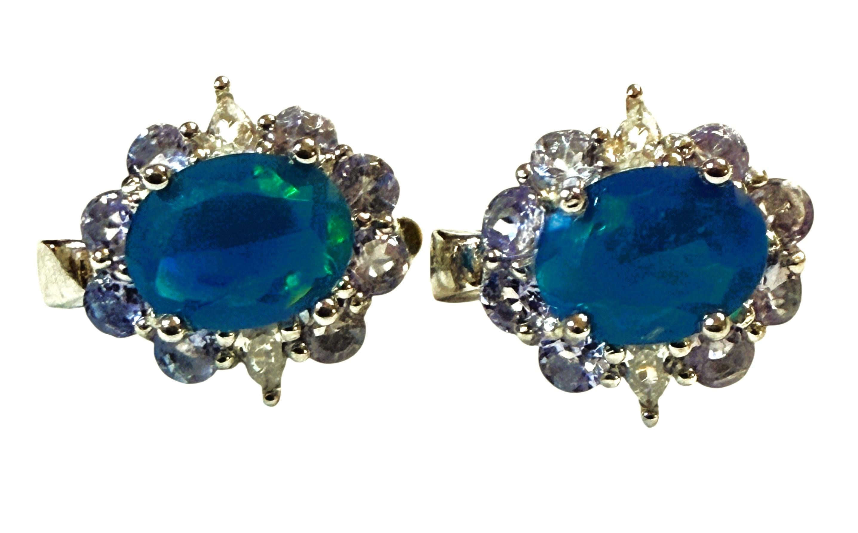 Neue 242 Karat Äthiopischer Blauer Opal & Tansanit mit Diamantschliff Sterling-Ohrringe im Zustand „Hervorragend“ im Angebot in Eagan, MN