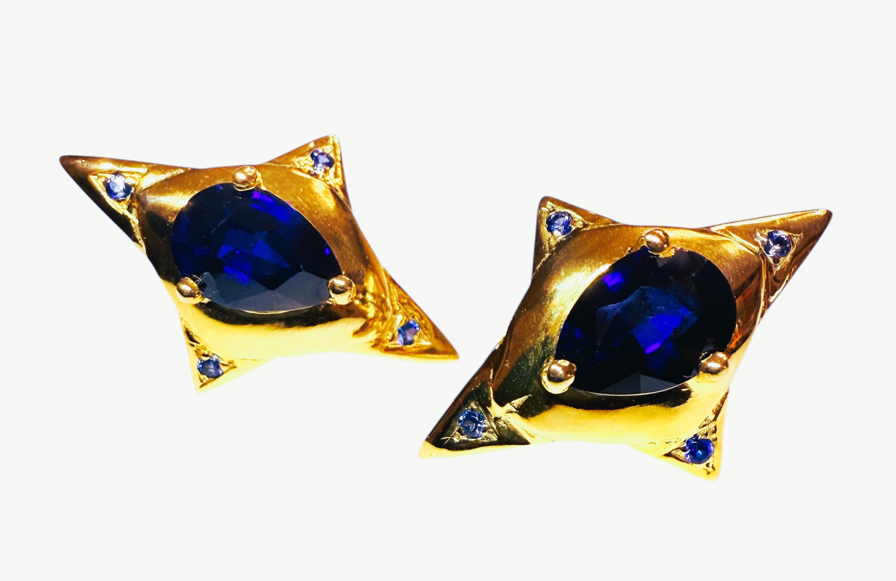 Neu 24k Gold plattiert 4,25 Karat Blauer Saphir Oval & Diamantschliff Sterling Ohrring (Tropfenschliff) im Angebot