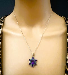 New 2.60 Carat Amethyst & Emerald Sterling Pendant Necklace 18 Inches