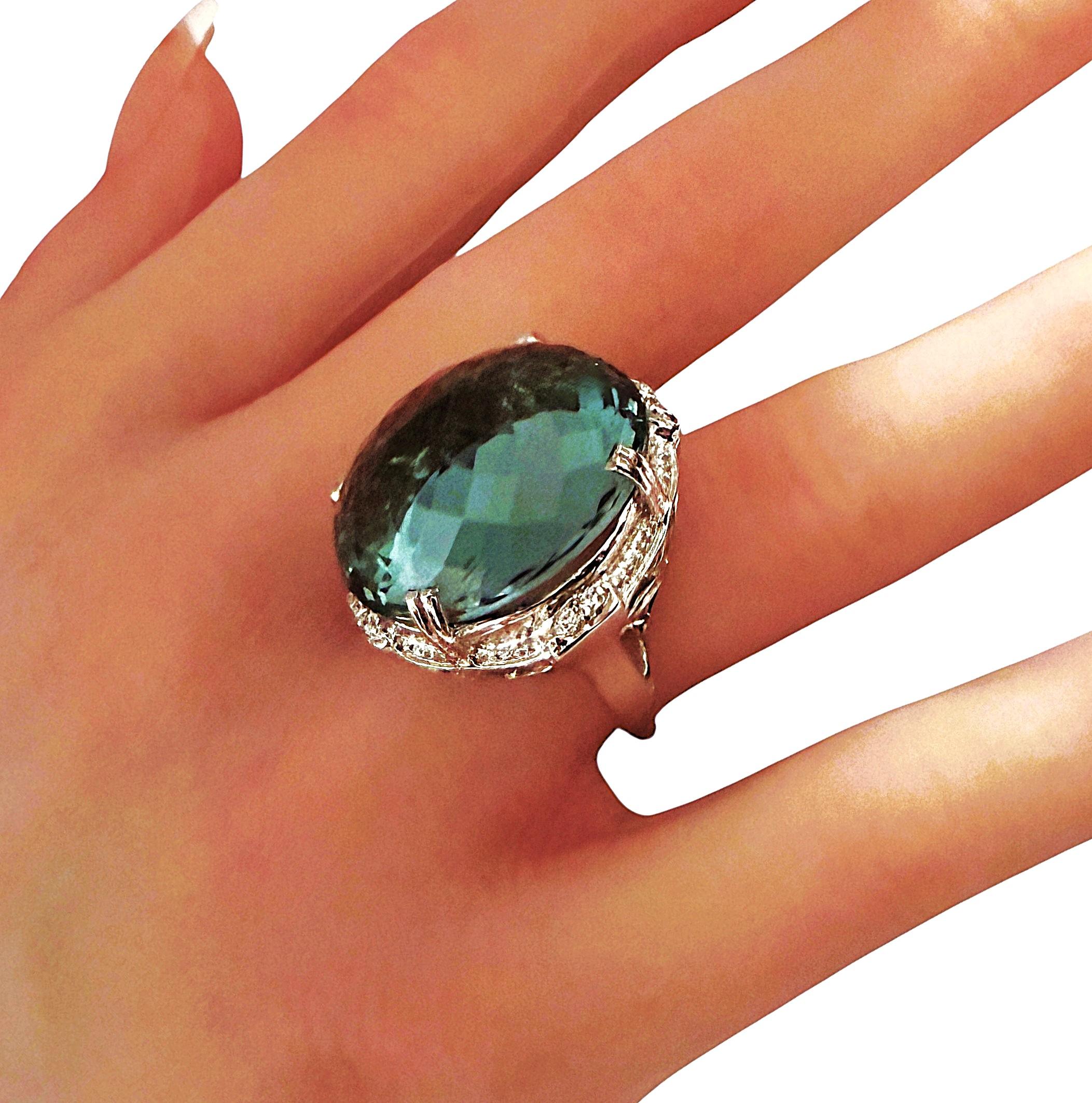 New 27.75 Carat Checkerboard Dome Aquamarine & Diamond Cut Sapphire Ring For Sale 1