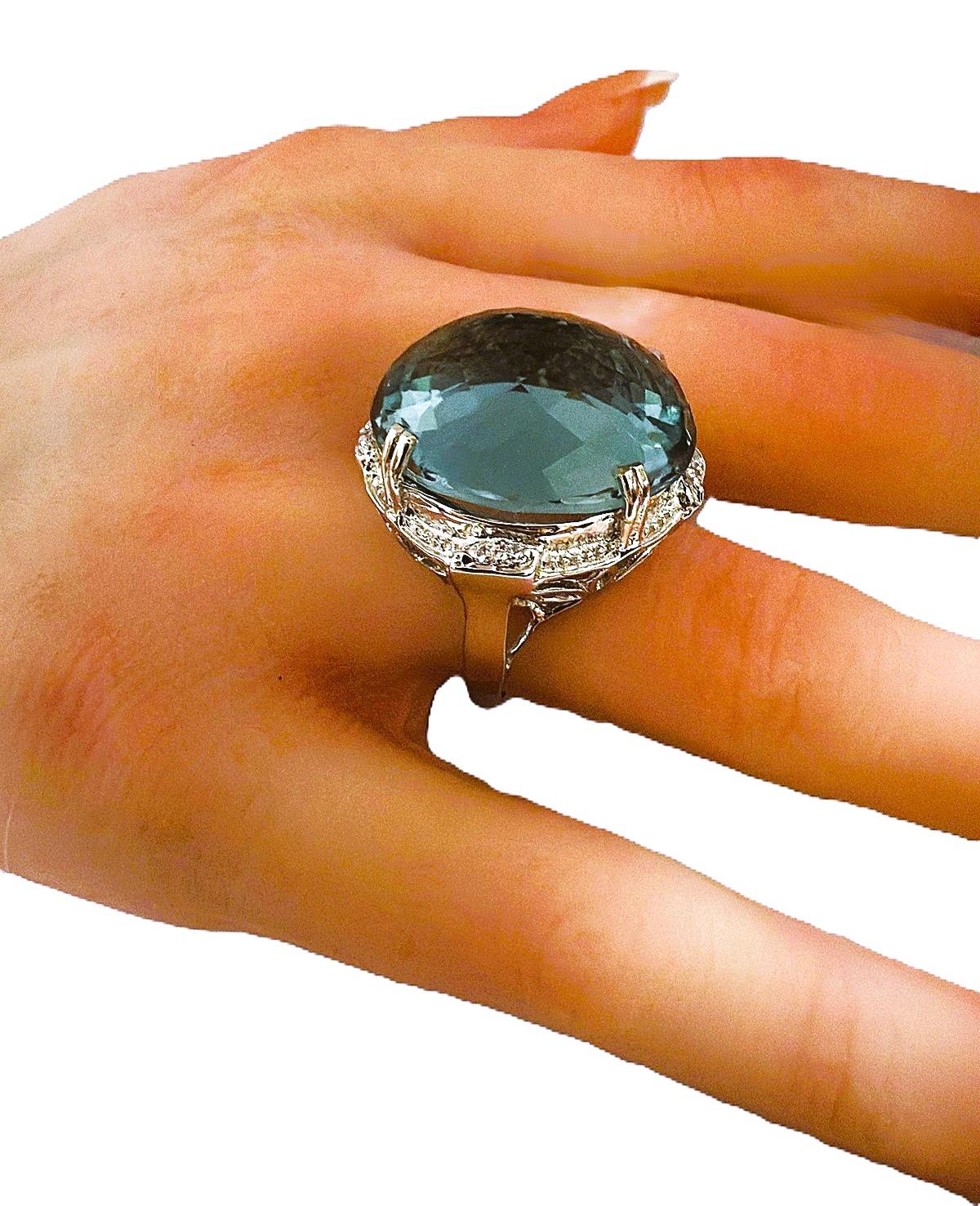 New 27.75 Carat Checkerboard Dome Aquamarine & Diamond Cut Sapphire Ring For Sale 2