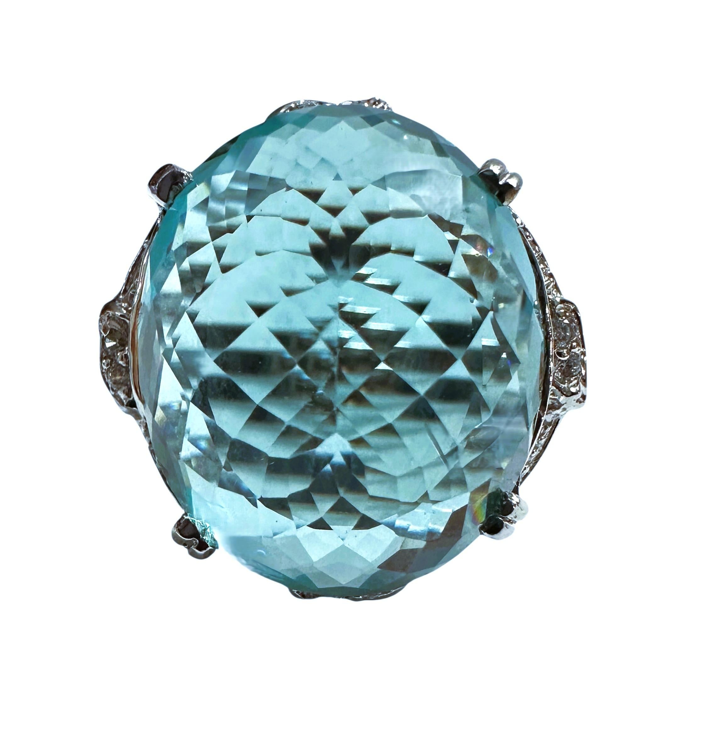New 27.75 Carat Checkerboard Dome Aquamarine & Diamond Cut Sapphire Ring For Sale 3