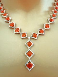 Nuevo 28.12 Quilates Opalo Naranja y Zafiro 14k Oro Blanco PL Sterling Collar