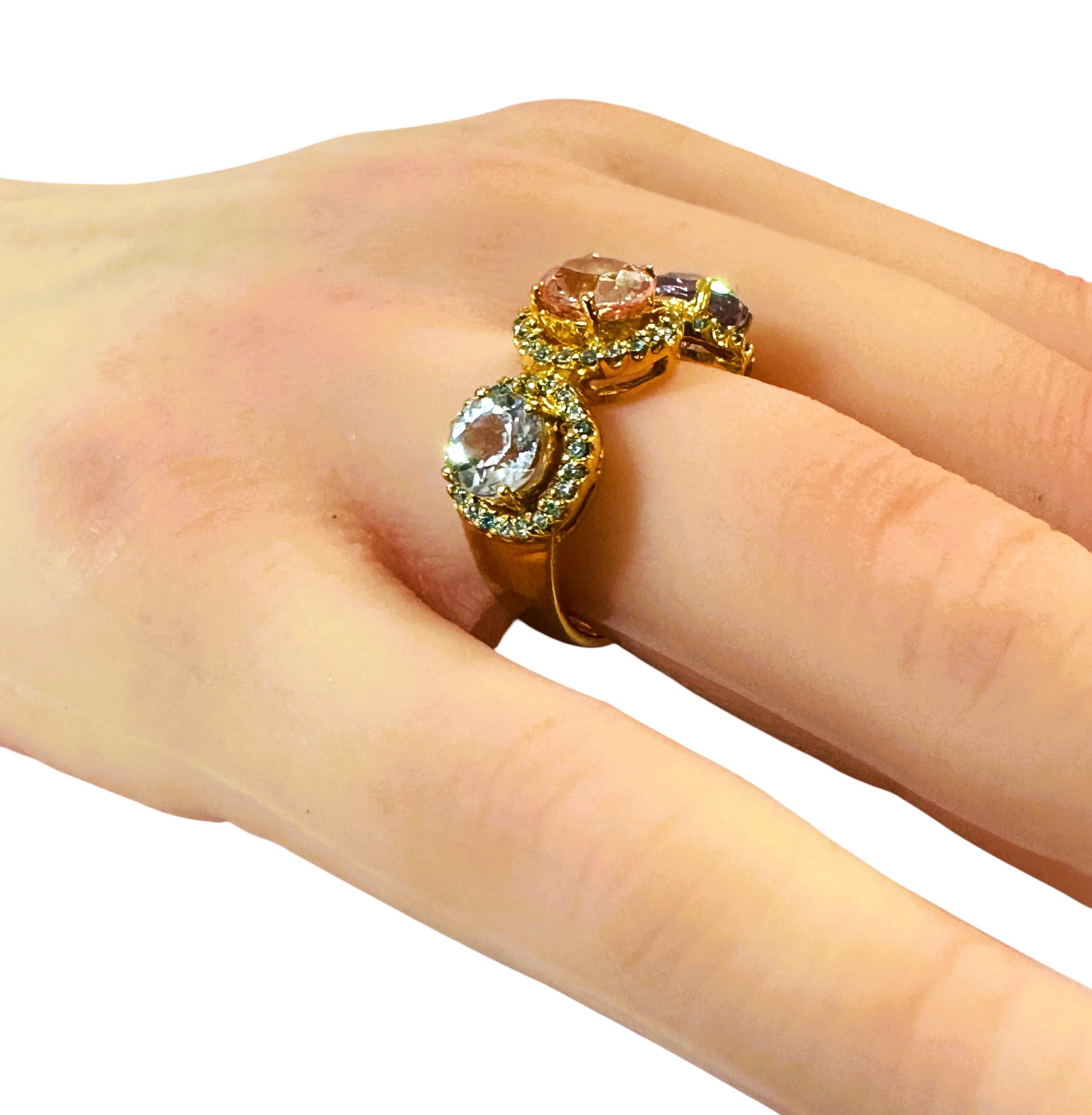 New 3-Stone 4.1 Ct Pastel Sapphire & Diamond Cut Sapphire YGold Sterling Ring en vente 1