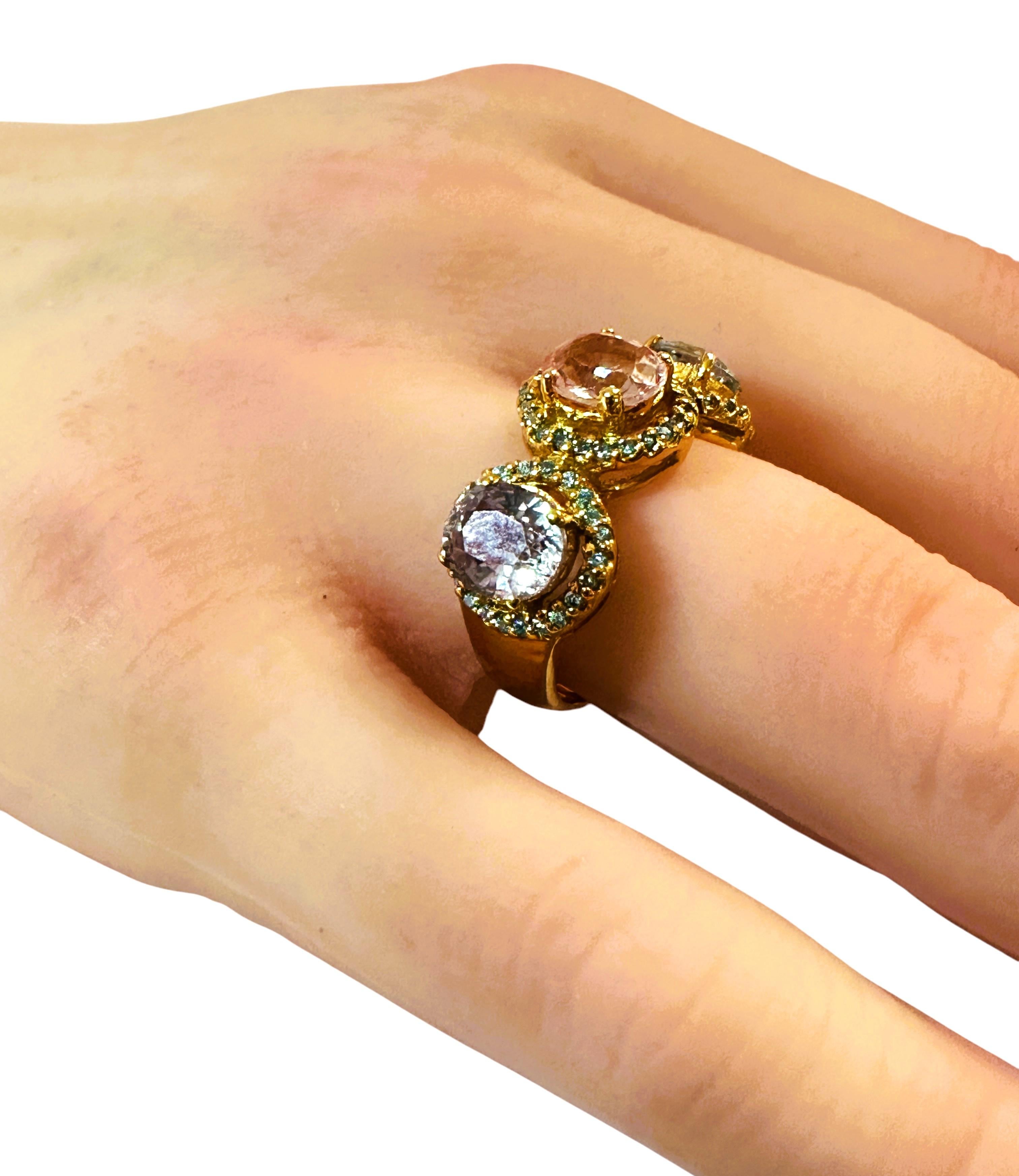 New 3-Stone 4.1 Ct Pastel Sapphire & Diamond Cut Sapphire YGold Sterling Ring en vente 2