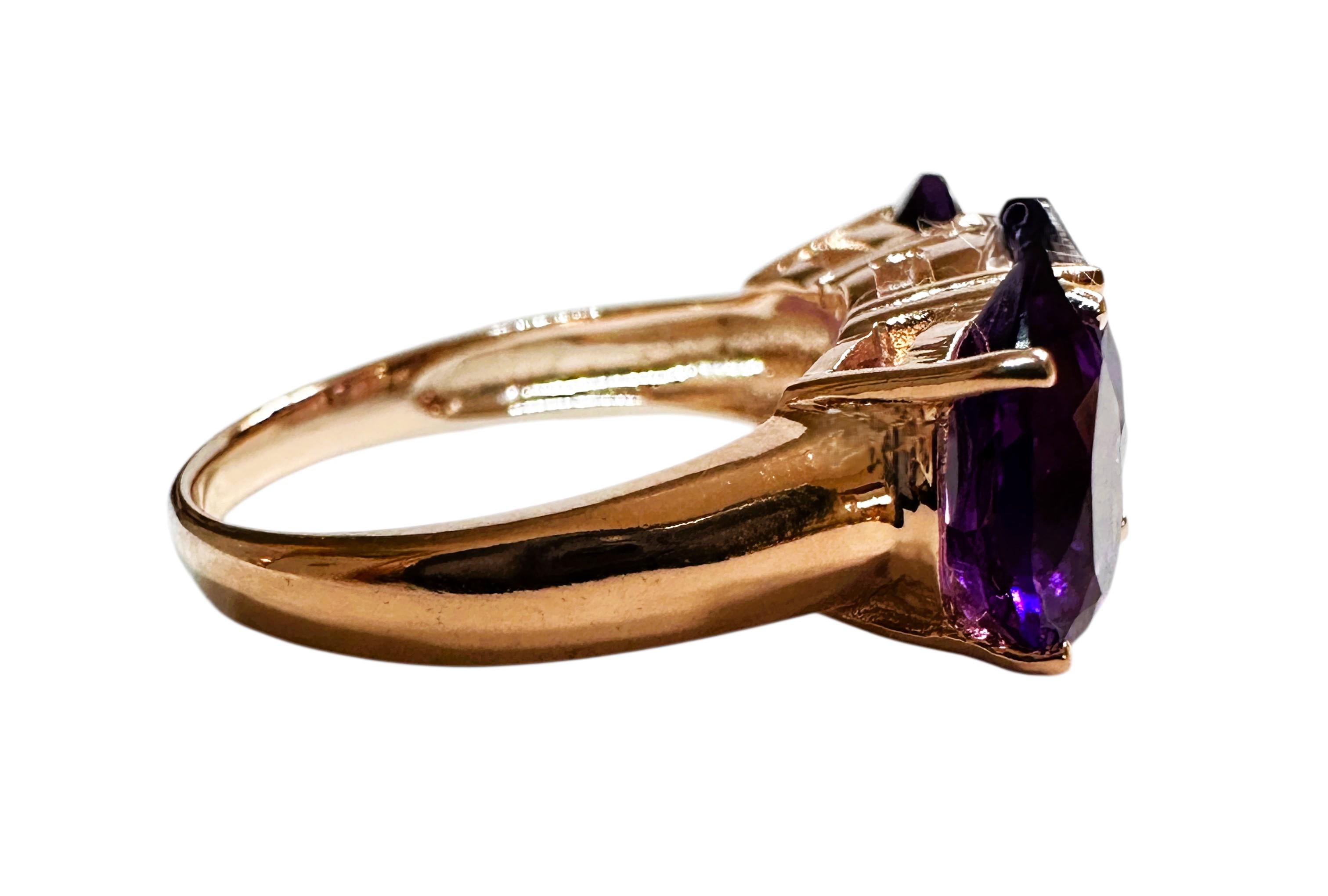 New 3-Stone 4.6 Carat Fancy Pear Cut Amethyst Rose Gold PL Sterling Ring Corte pera en venta