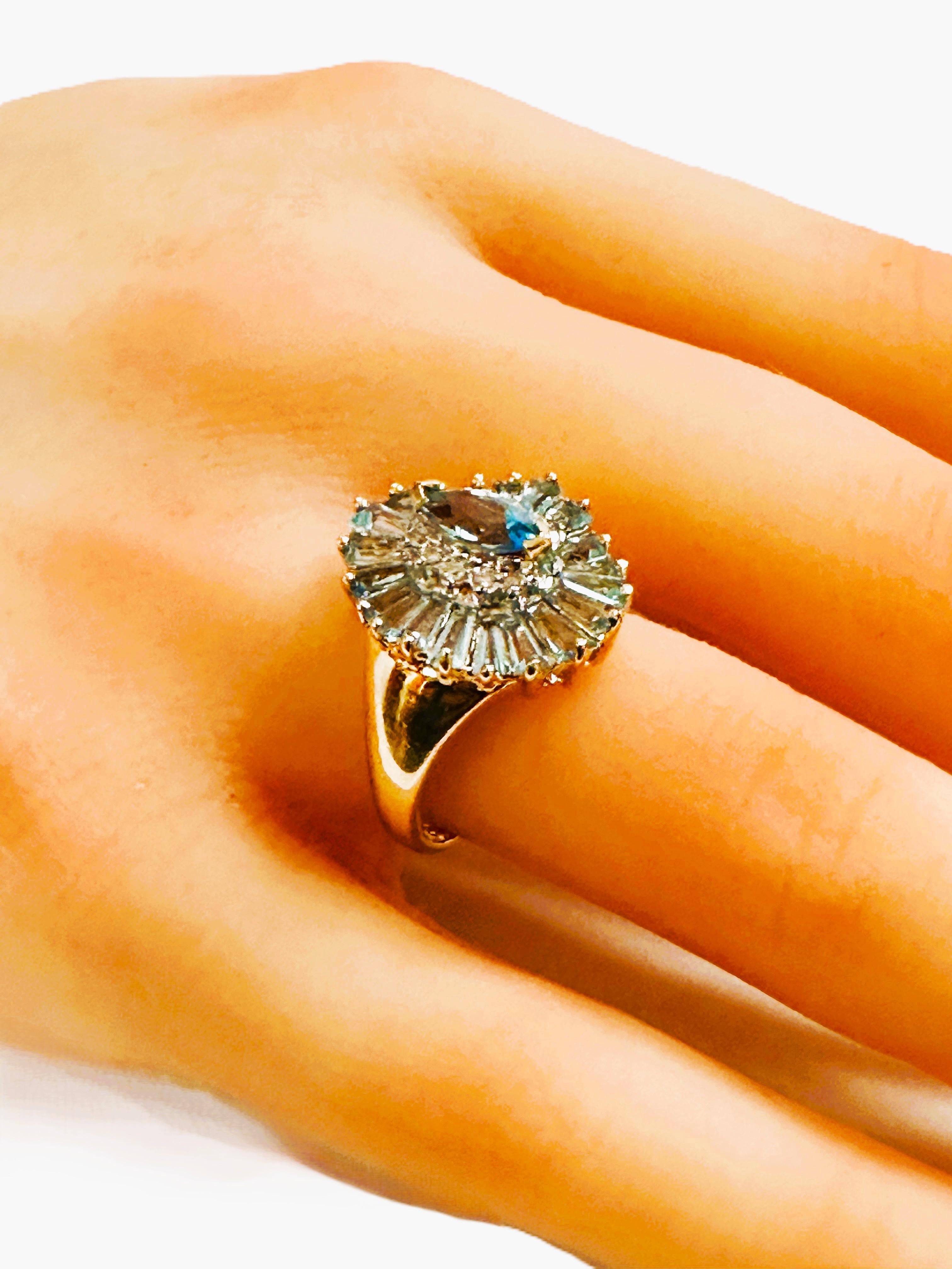 Donna New 3,07 Carat Marquise & Baguette Topaz & Diamond cut Sapphire Yellow Gold Ring