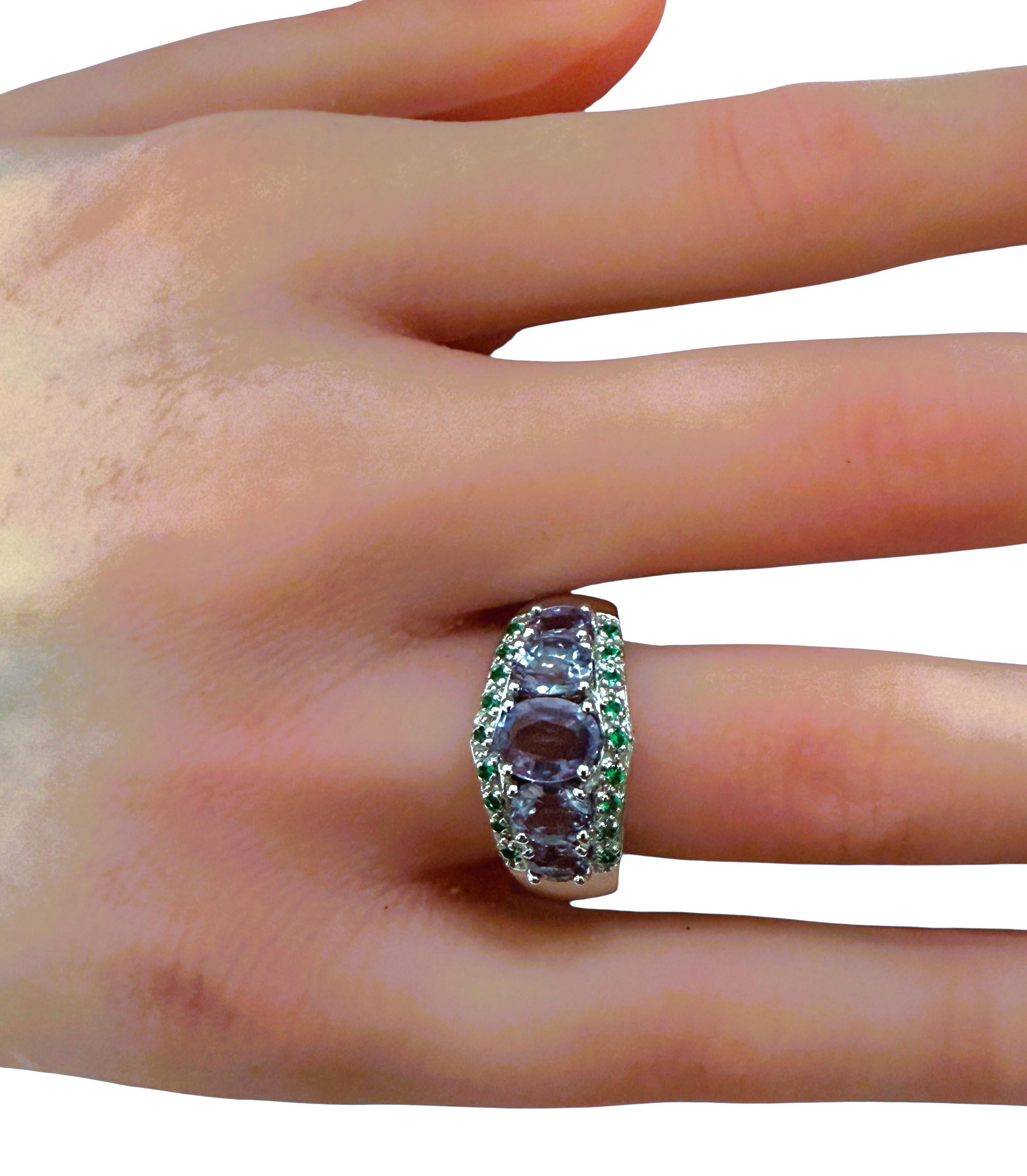 Donna Nuovo anello in argento sterling con alessandrite e tsavorite tagliata a diamante da 3,15 carati, misura 7 in vendita