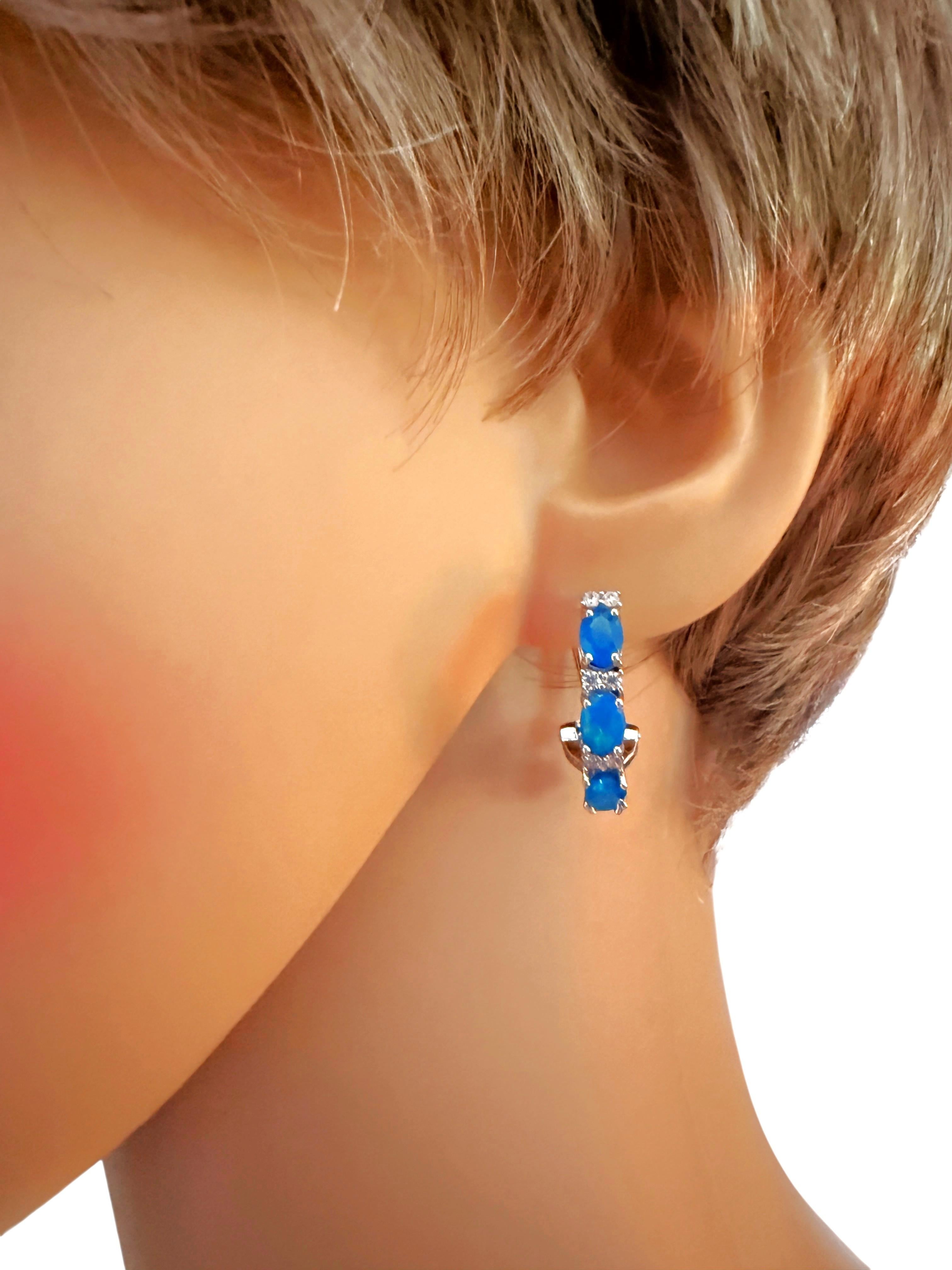 Neue 3,44 Karat Äthiopischer Blauer Opal & Saphir mit Diamantschliff Sterling-Ohrringe Damen im Angebot