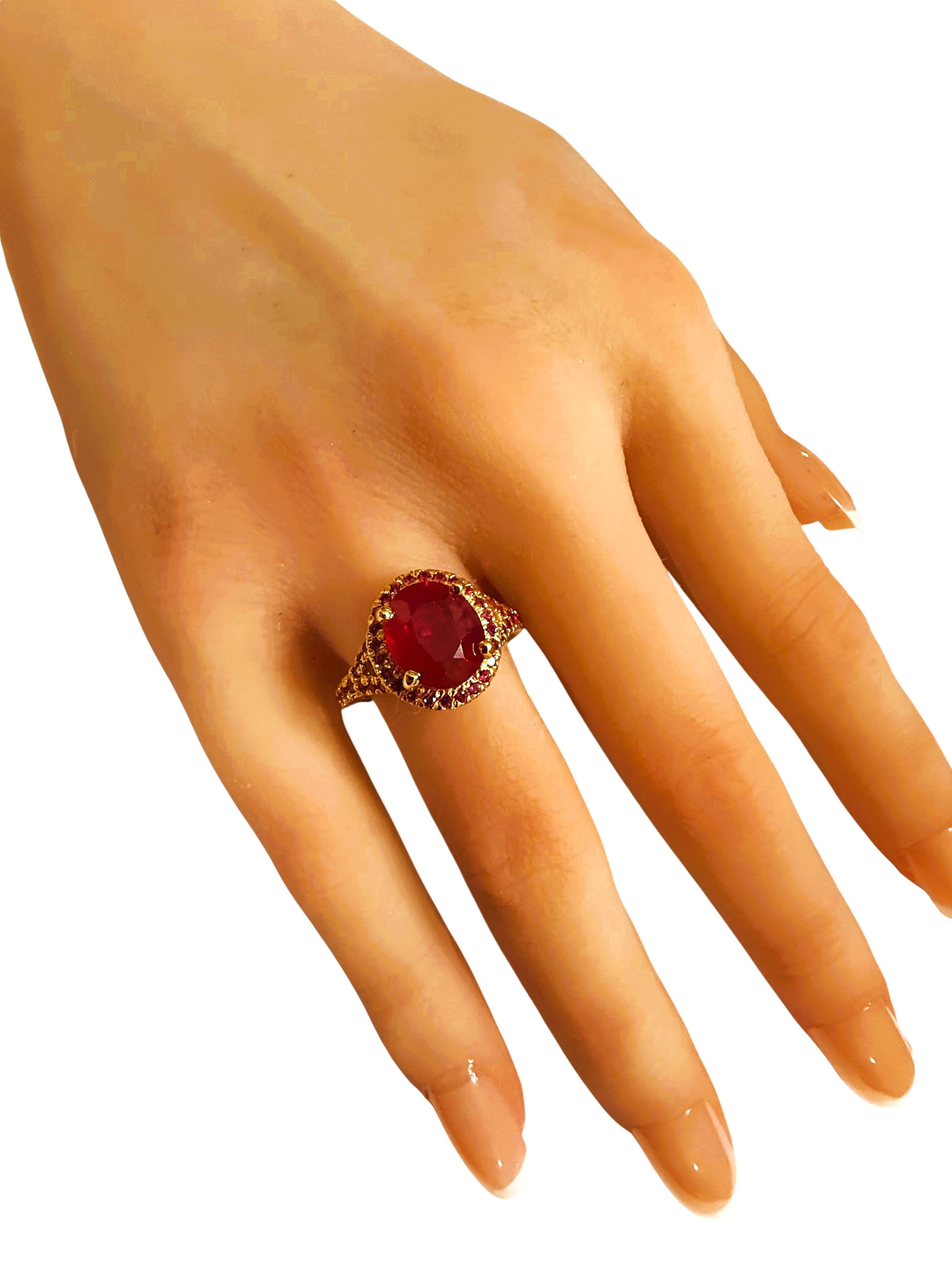 New 3.50 Carat Red Sapphire & Diamond Cut Sapphire Y Gold PLSterling Silver Ring Pour femmes en vente