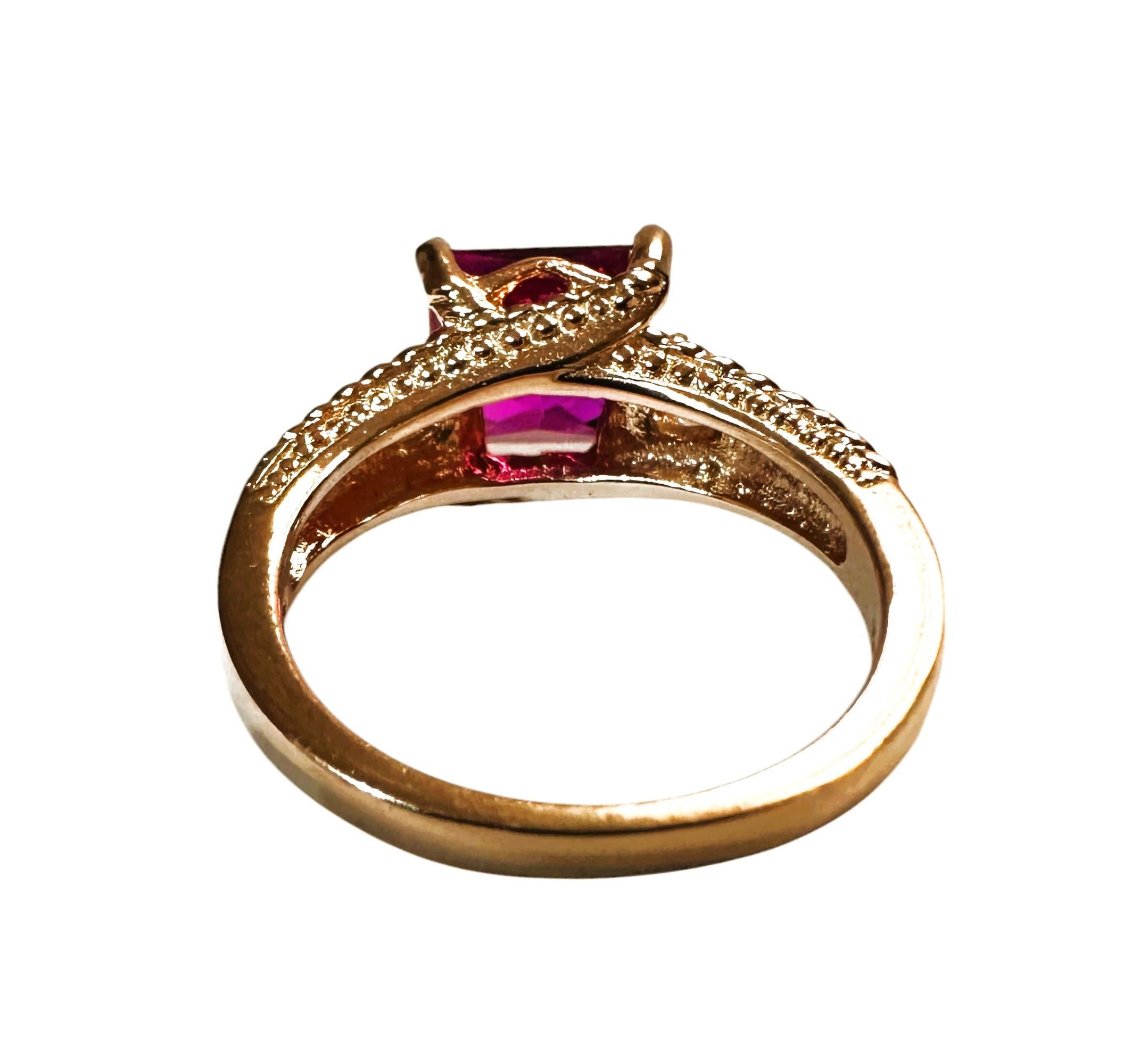 Nuevo Anillo de Zafiro Rosa de 3,6 Quilates y Zafiro Blanco talla Pera RGold PLSterling Corte princesa