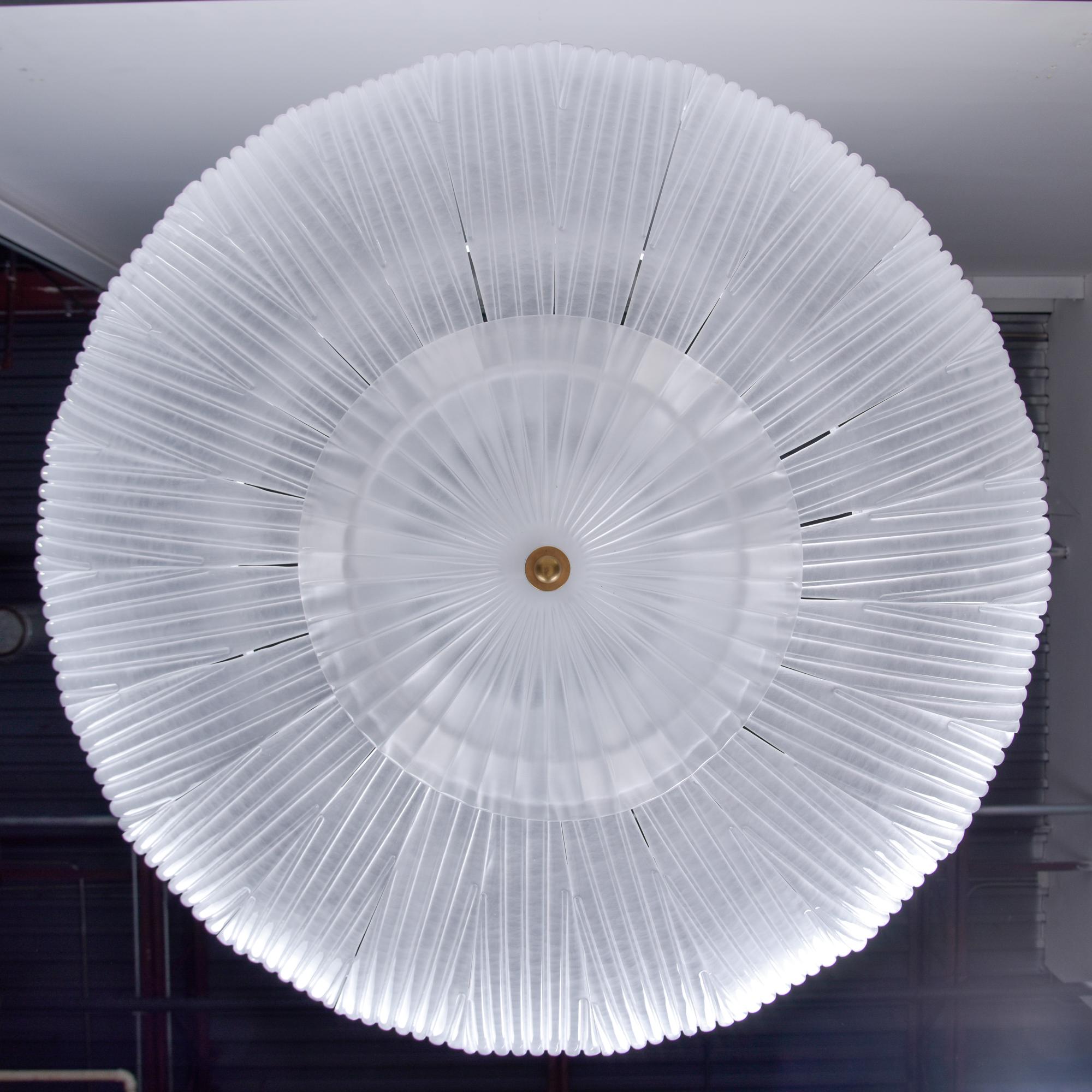New 36 Diameter Italian Flush Mounting Fixture with Murano Glass Panels (nouveau) en vente 1