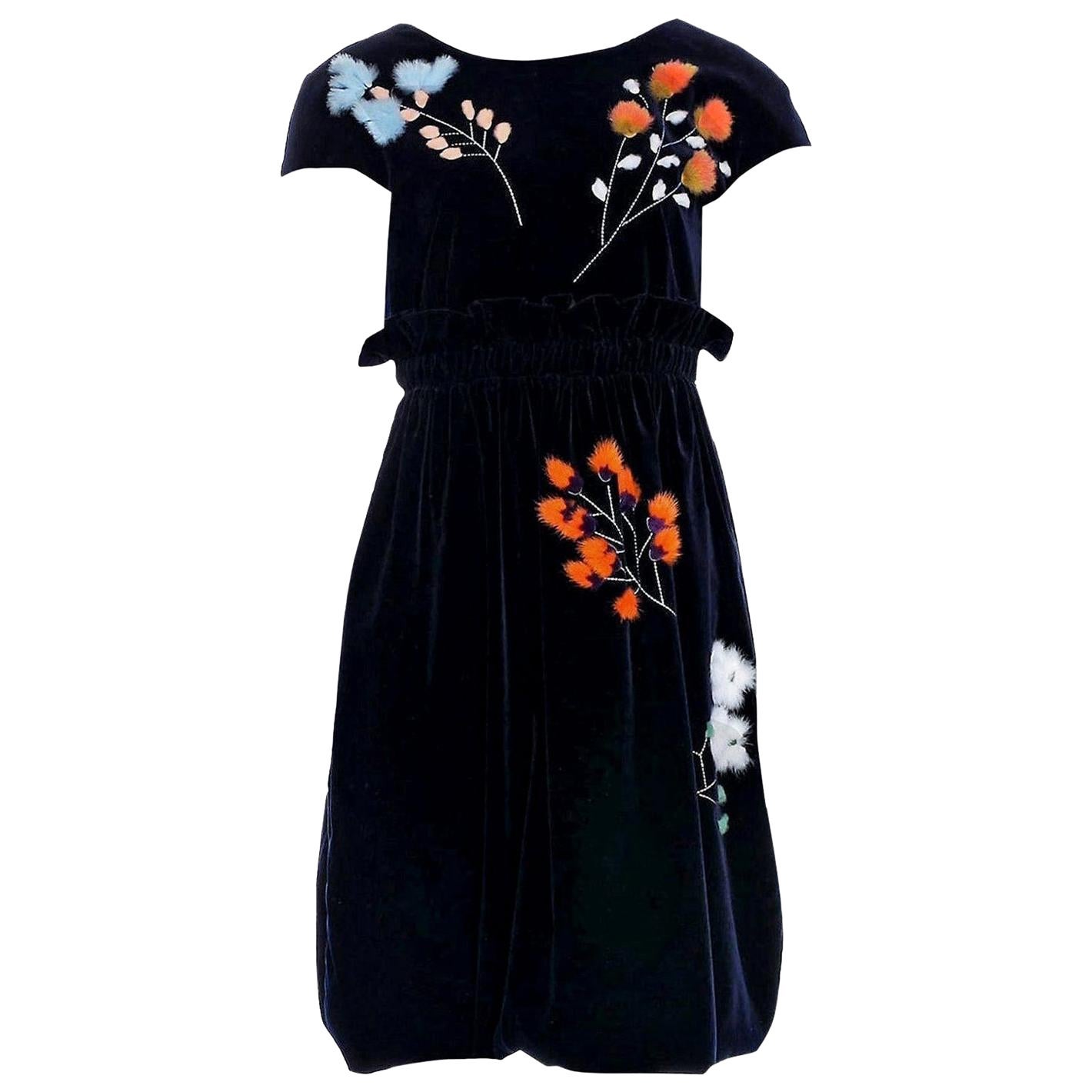 Nouveau 3710 $ Fendi Karl Lagerfeld Runway Kendall Jenner Velvet Mink Dress 2016. en vente