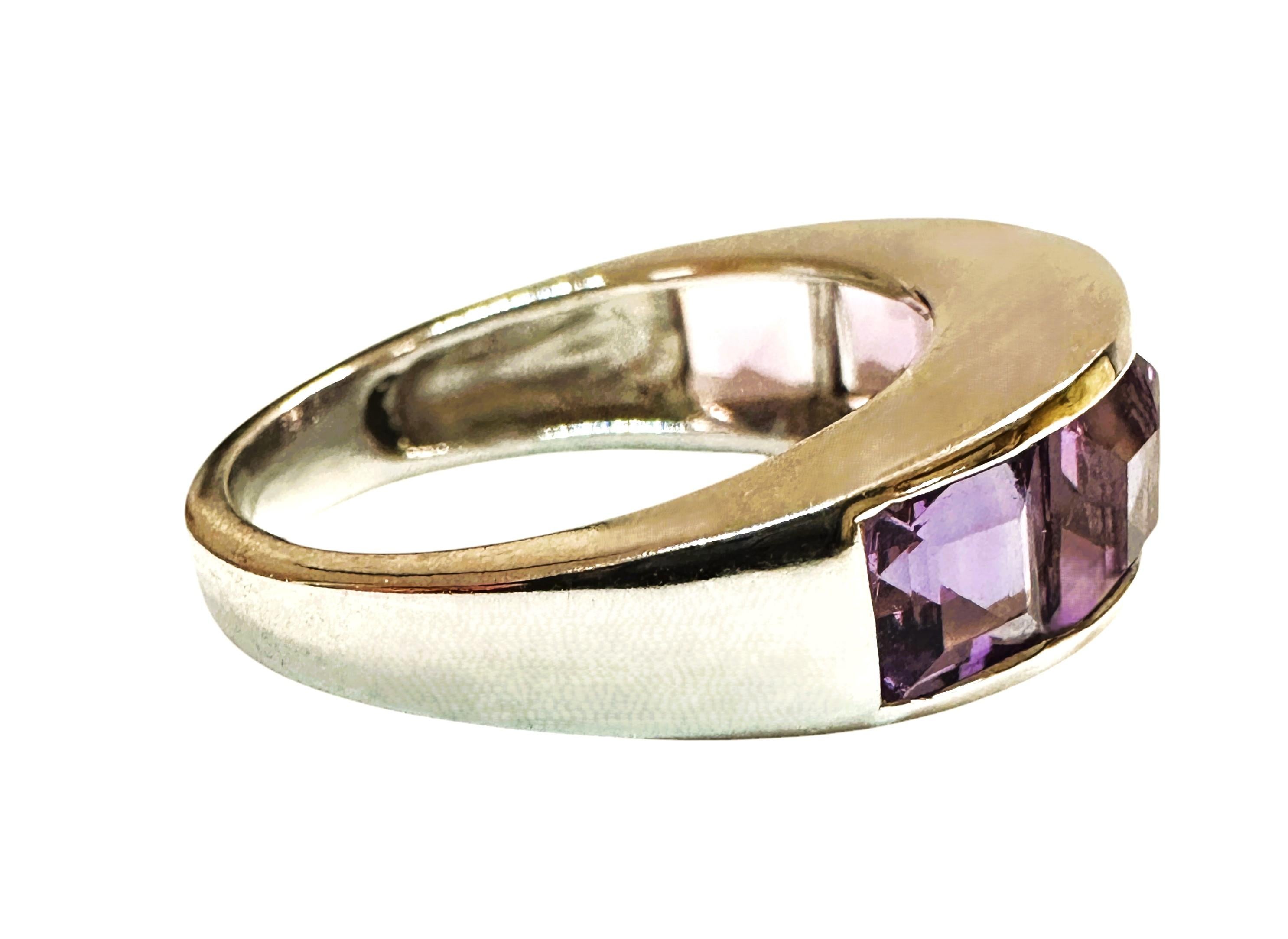 New 3.90 Carat Graduated Channel Set Princesse Cut Purple Amethyst Sterling Ring Neuf à Eagan, MN