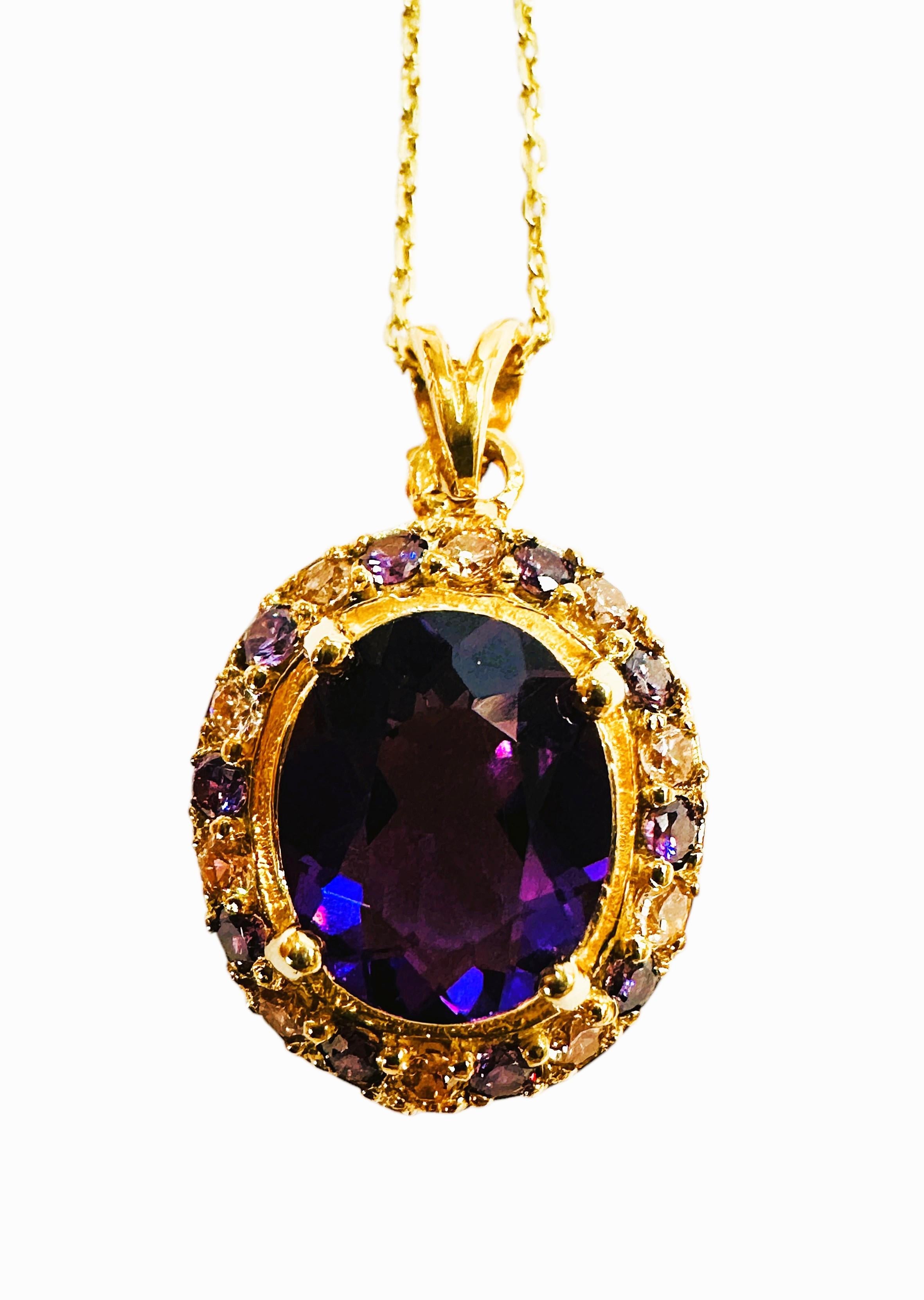 Oval Cut New 4.02 Carat Violet Sapphire & Diamond Cut Sapphire Y Gold Necklace For Sale