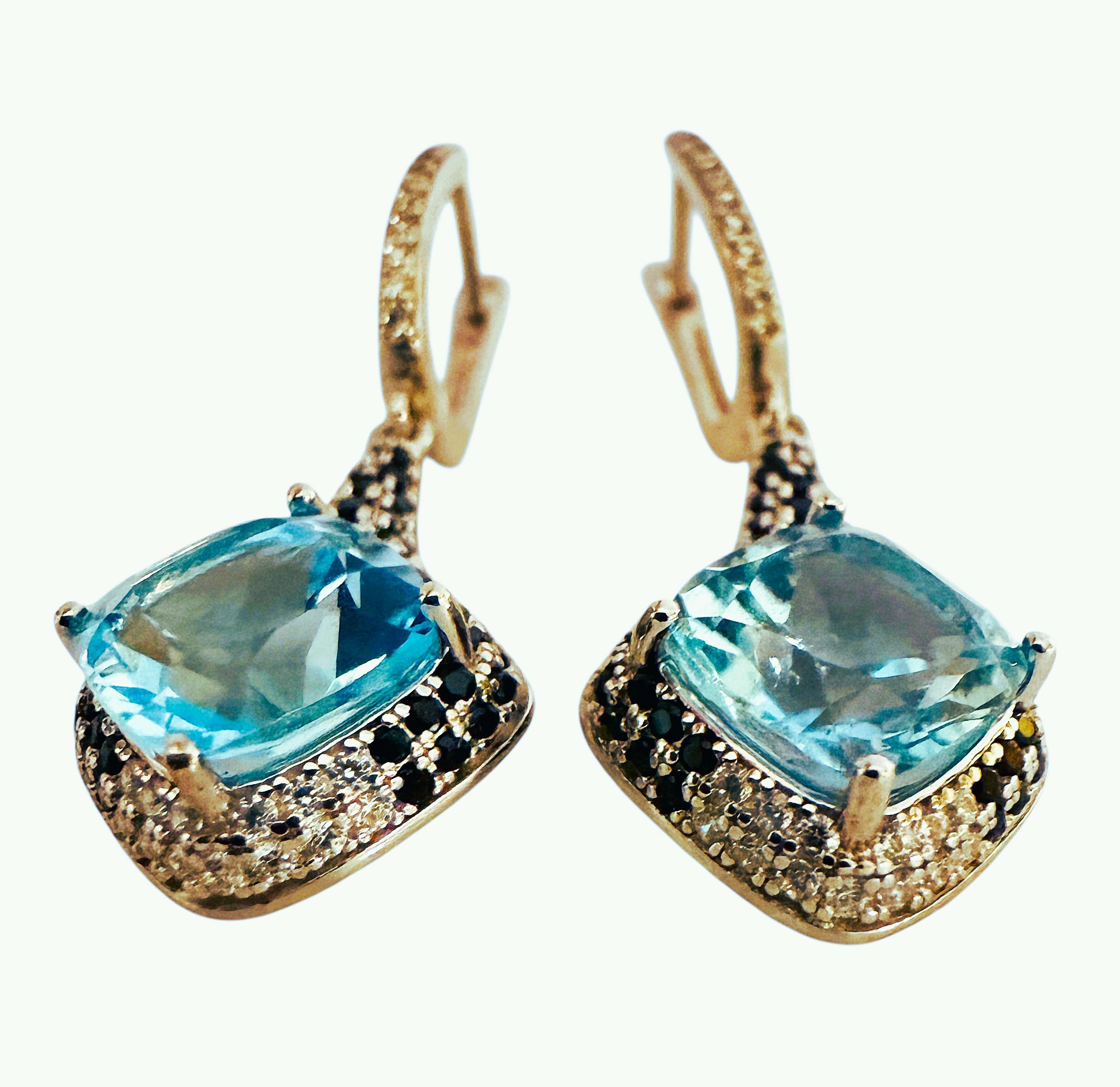 New 4.08 Carat Blue Topaz & Diamond Cut Sapphire Dangle English Lock Earrings For Sale 4