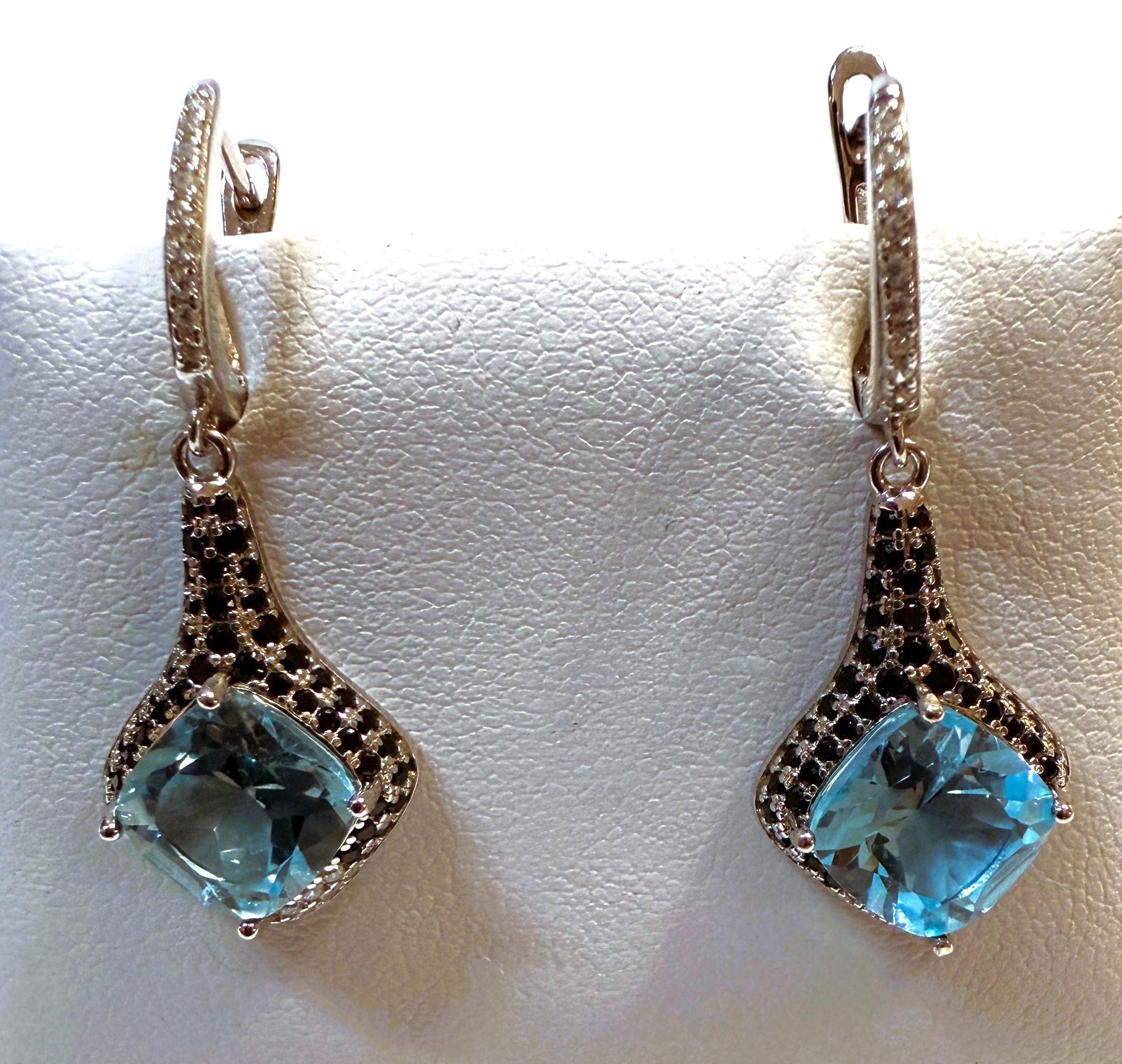 Art Deco New 4.08 Carat Blue Topaz & Diamond Cut Sapphire Dangle English Lock Earrings For Sale