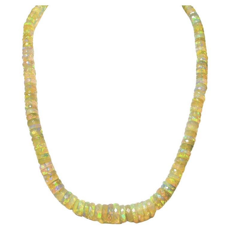New 42 Carat Opal Beads Necklace For Sale at 1stDibs