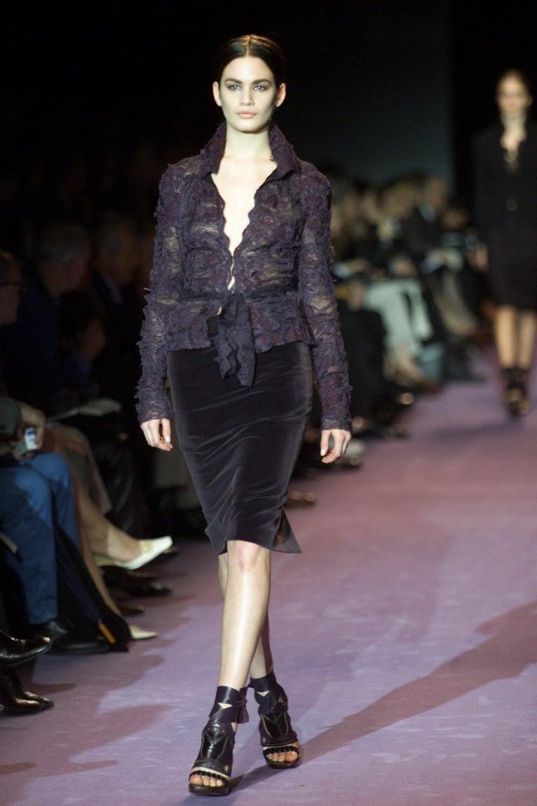 New $4395 Tom Ford for Yves Saint Laurent F/W 2001 Lace Belted Plum Blouse Fr 42 For Sale 3