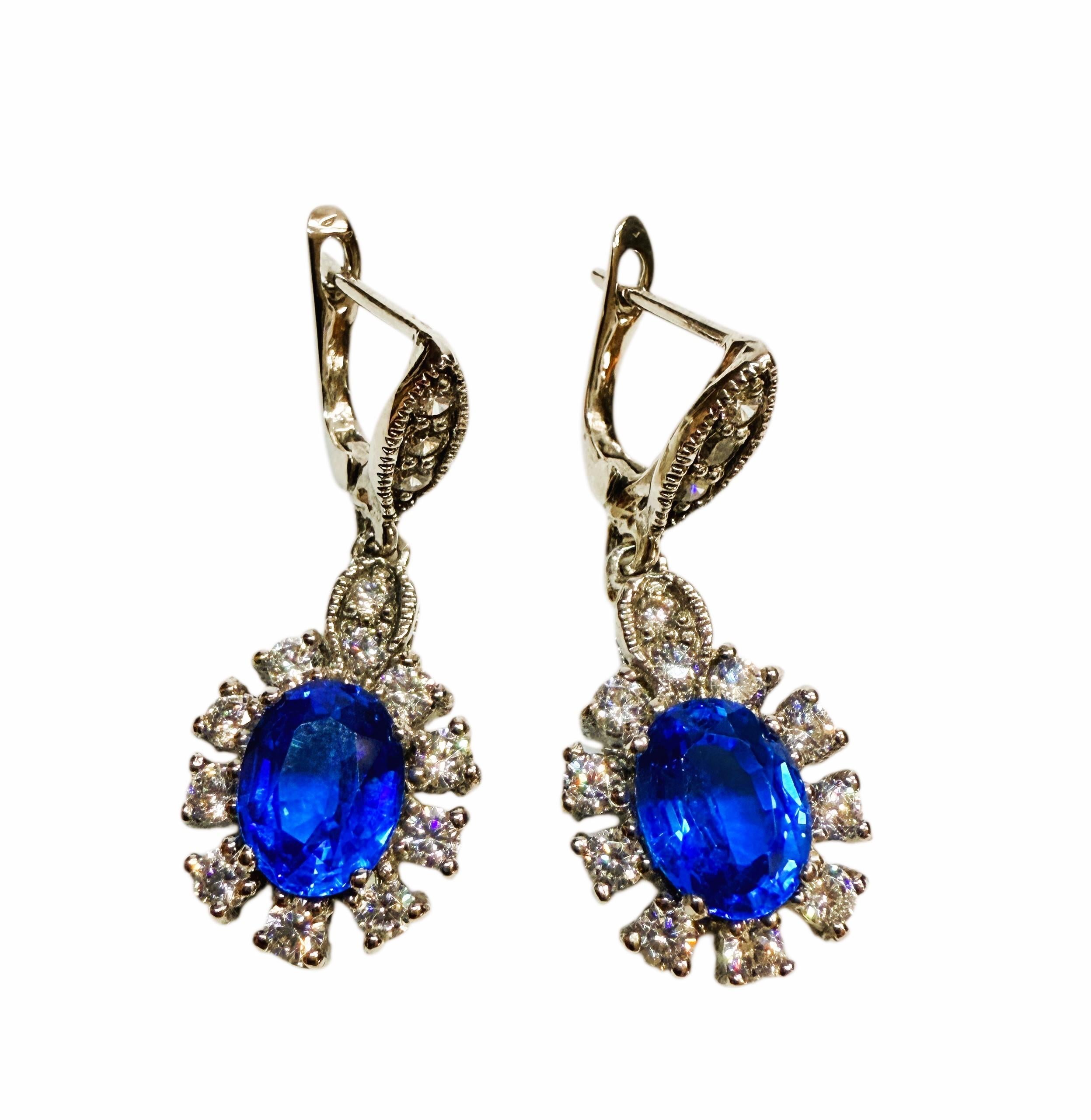 Neu 4,40 Karat Neonblauer Topas & Diamantschliff Saphir Ohrringe Sterling baumeln im Zustand „Hervorragend“ im Angebot in Eagan, MN