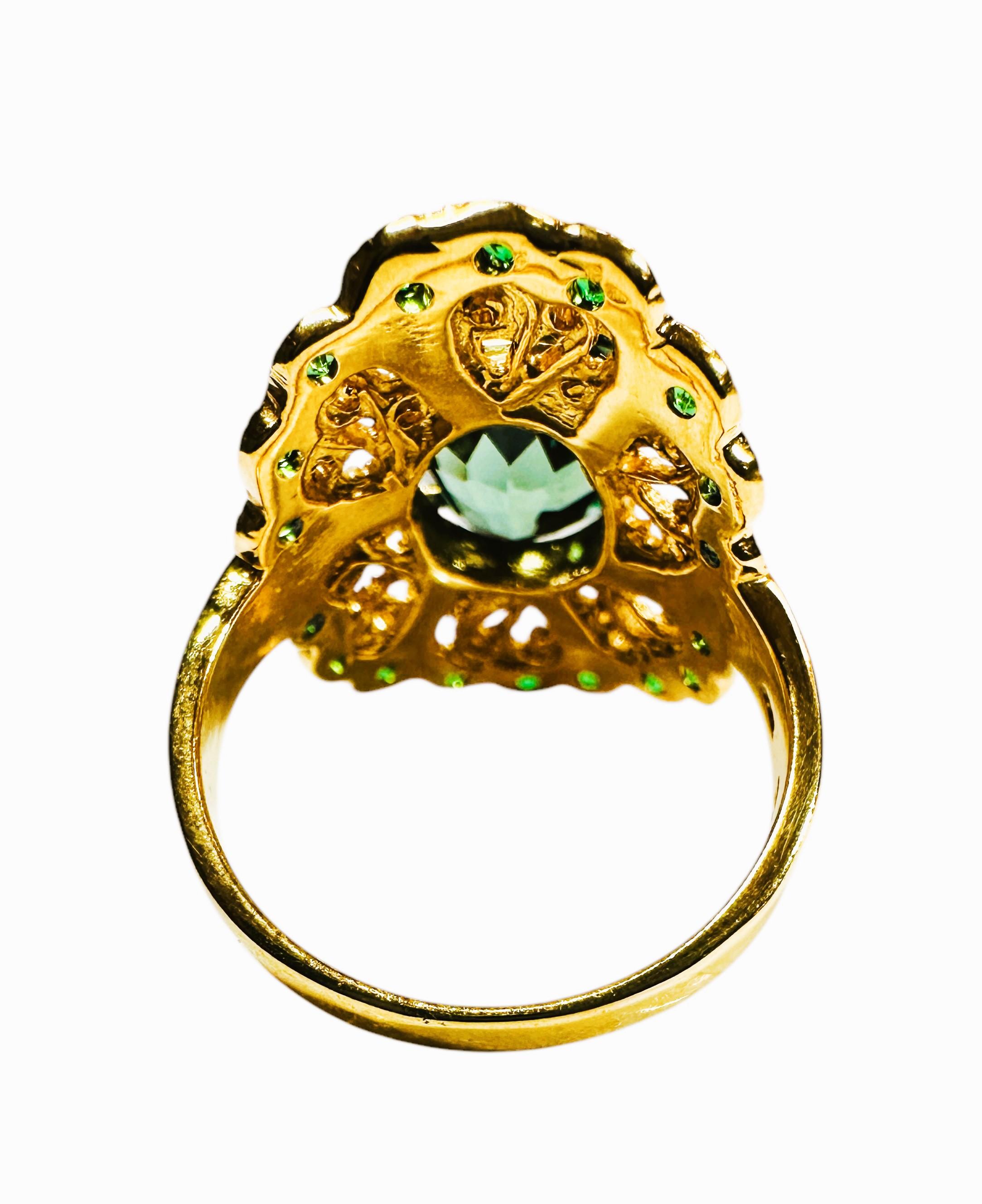 Art déco Nouveau  Bague en or et argent sterling avec saphir vert lagon de 4,8 carats et saphir taille diamant en vente