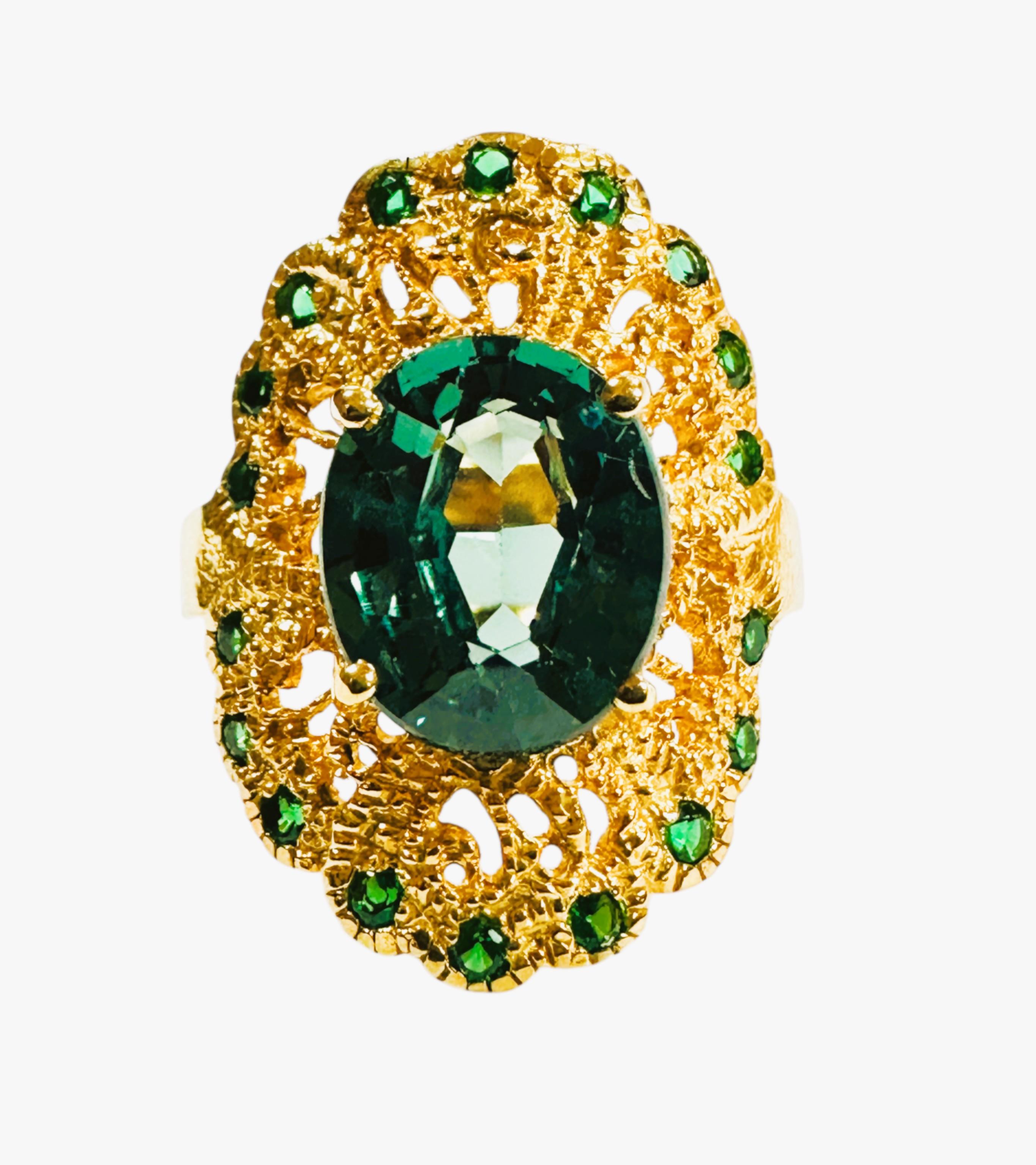 Nouveau  Bague en or et argent sterling avec saphir vert lagon de 4,8 carats et saphir taille diamant en vente 2