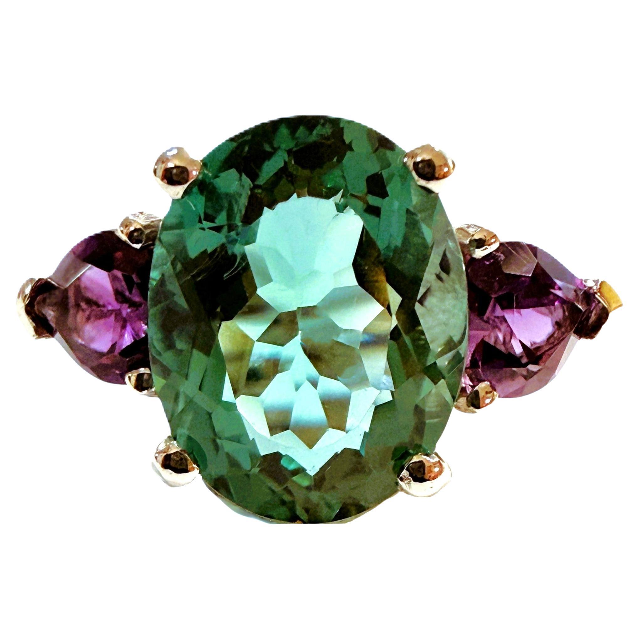 Neu 5 Karat Grüner Turmalin 
Herzförmiger Amethyst Sterling Ring im Angebot