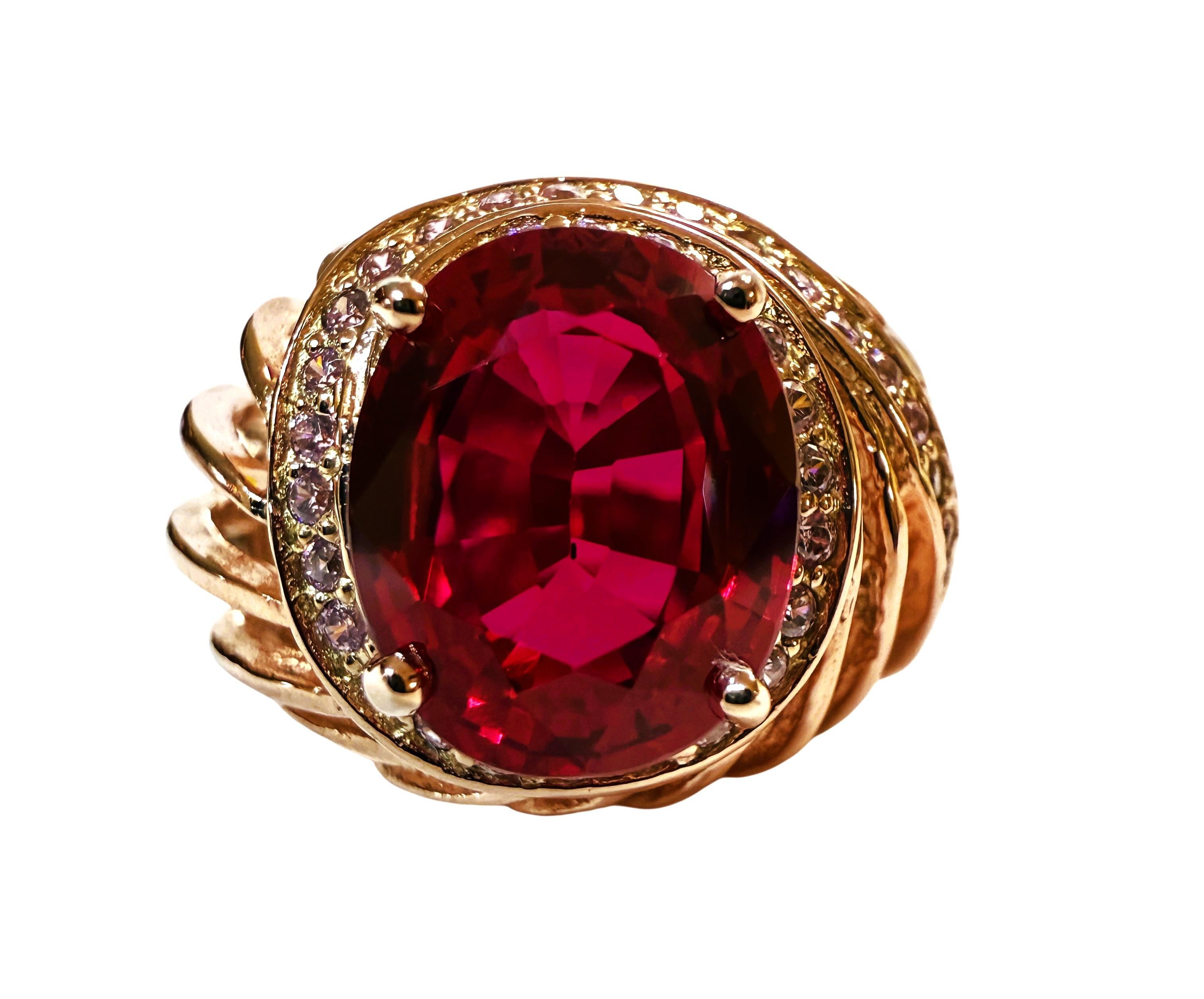 Das ist einfach ein schöner Ring.  Es ist eine Größe 6,5.  Der Stein stammt aus Afrika.  Der Ring hat einen ovalen Mittelstein Saphir, die 5.07 Karat ist.  Es misst 11,3 x 9,3 mm.   Er ist umgeben von wunderschönen weißen Saphiren im Diamantschliff.