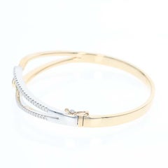 .50 Carat Round Brilliant Diamond Bracelet, 14 Karat Yellow Gold Oval Bangle