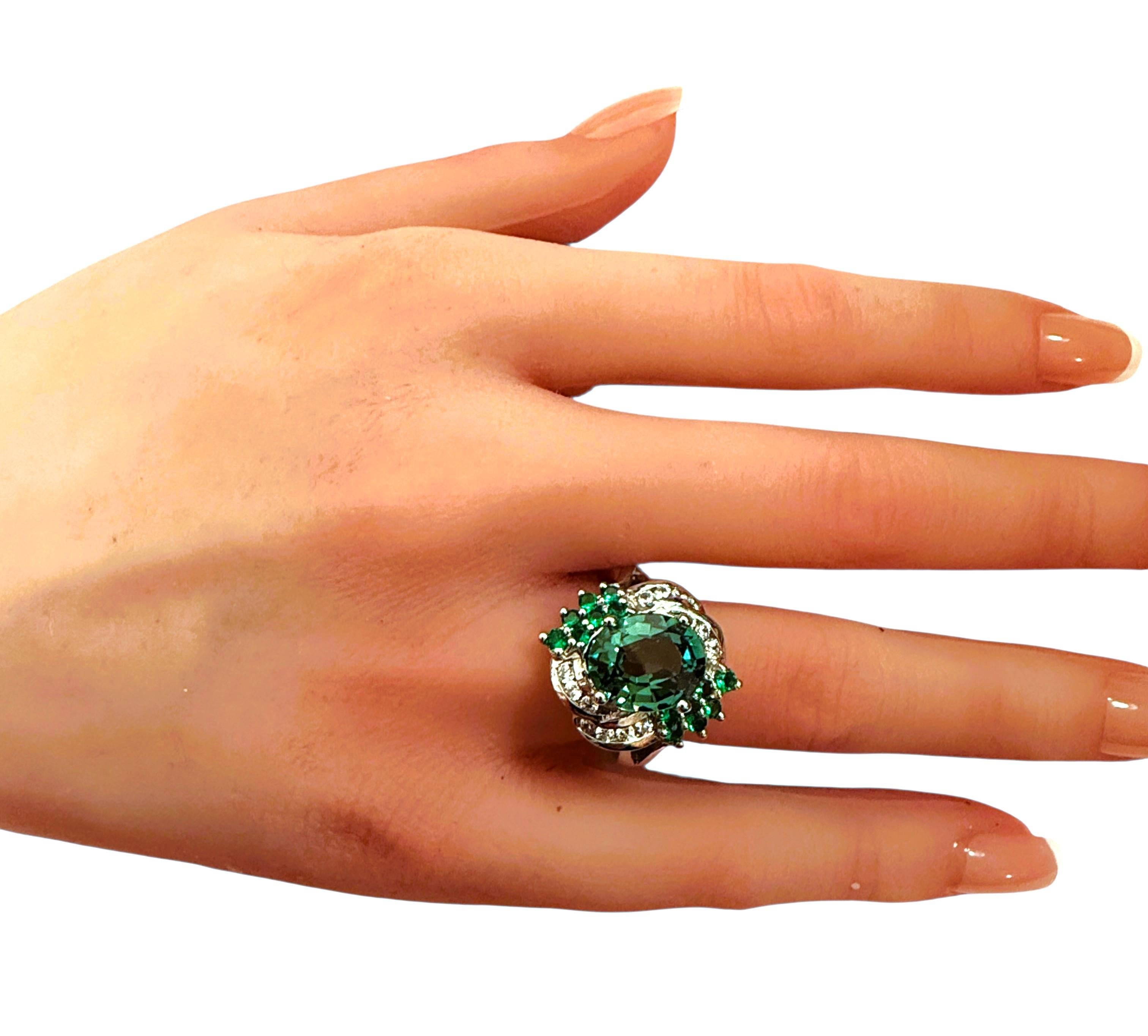 Neu 5.12 Karat Grüner Turmalin & Diamantschliff Tsavorit Sterling Ring im Angebot 2