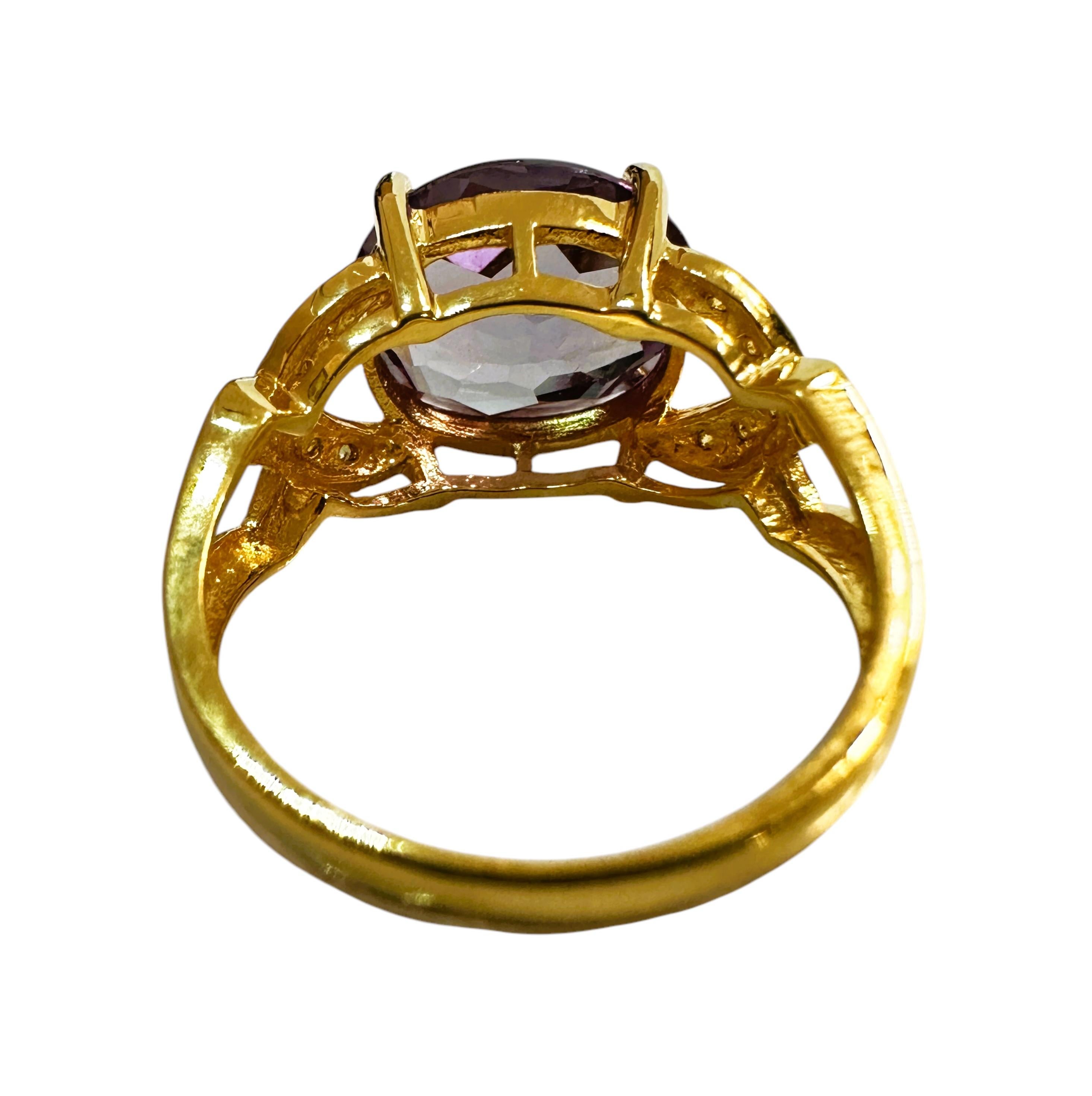 Oval Cut New 5.25 Carat Color Changing & Diamond Cut Sapphire & Y Gold Pl Sterling Ring For Sale