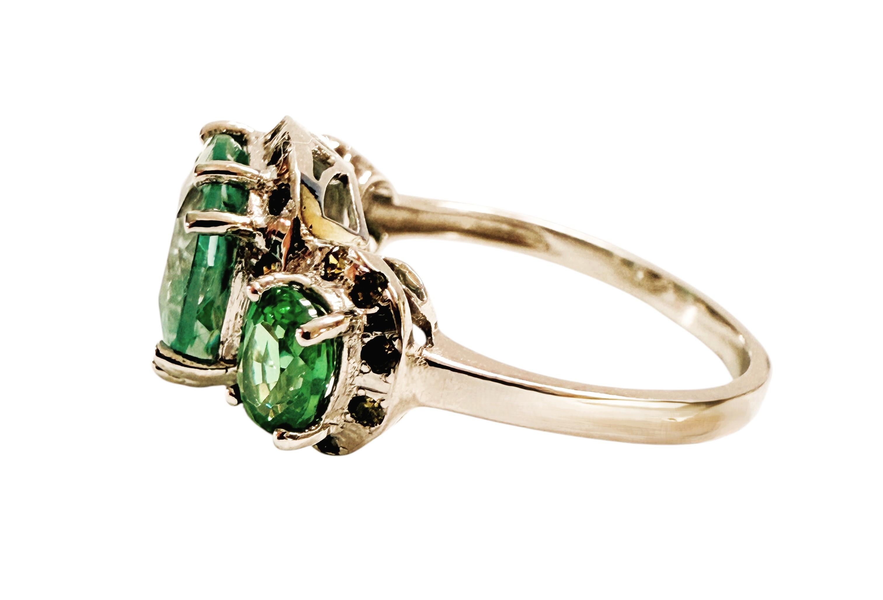 Art Deco New 5.40 Carat Green Paraiba Tourmaline & Diamond Cut Sapphire Sterling Ring For Sale