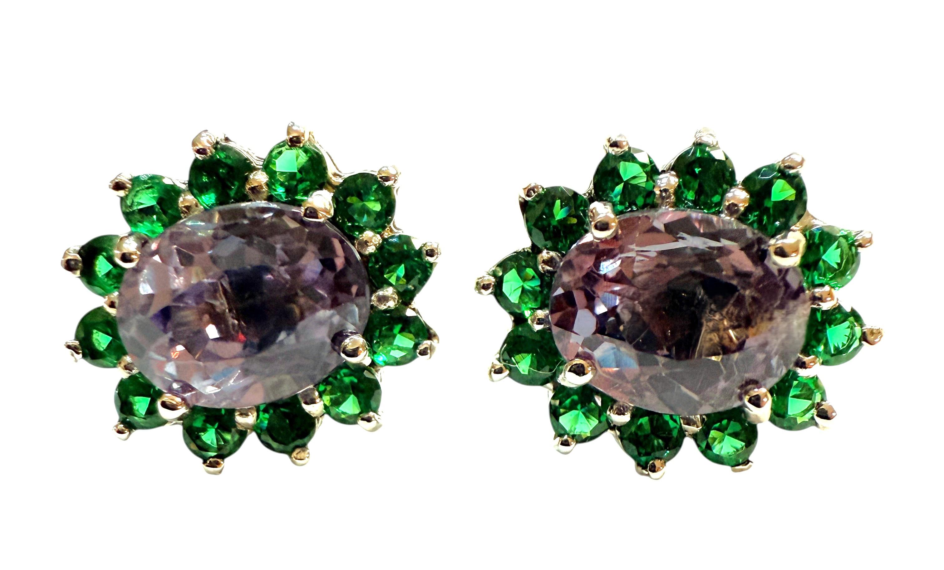 Neue 5,65 Karat Farbwechsel Saphir & Diamantschliff Saphir Sterling Ohrringe (Ovalschliff) im Angebot