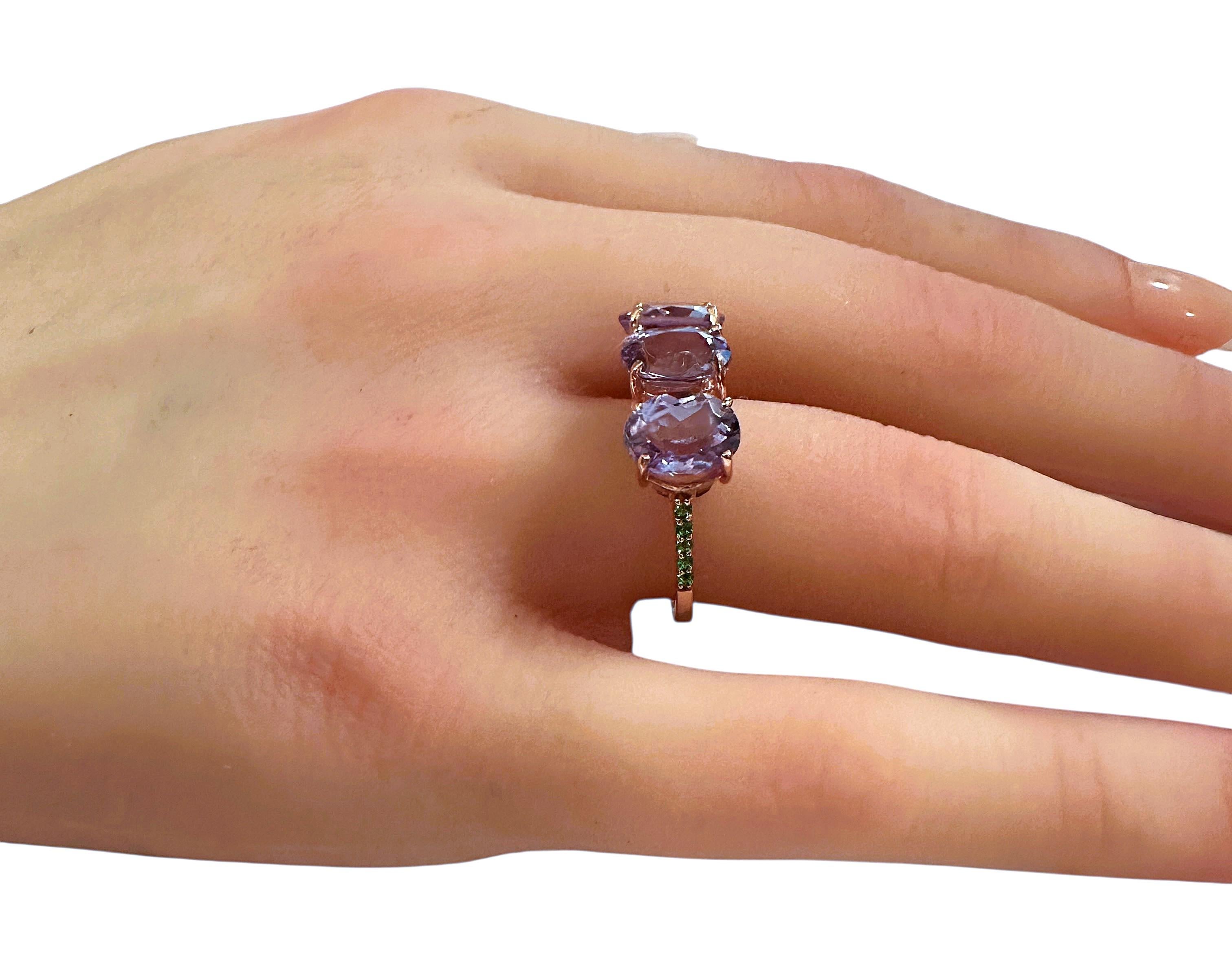 New 5.75 Carat Alexandrite & Diamond Cut Tsavorite R Gold PL Sterling Ring en venta 2
