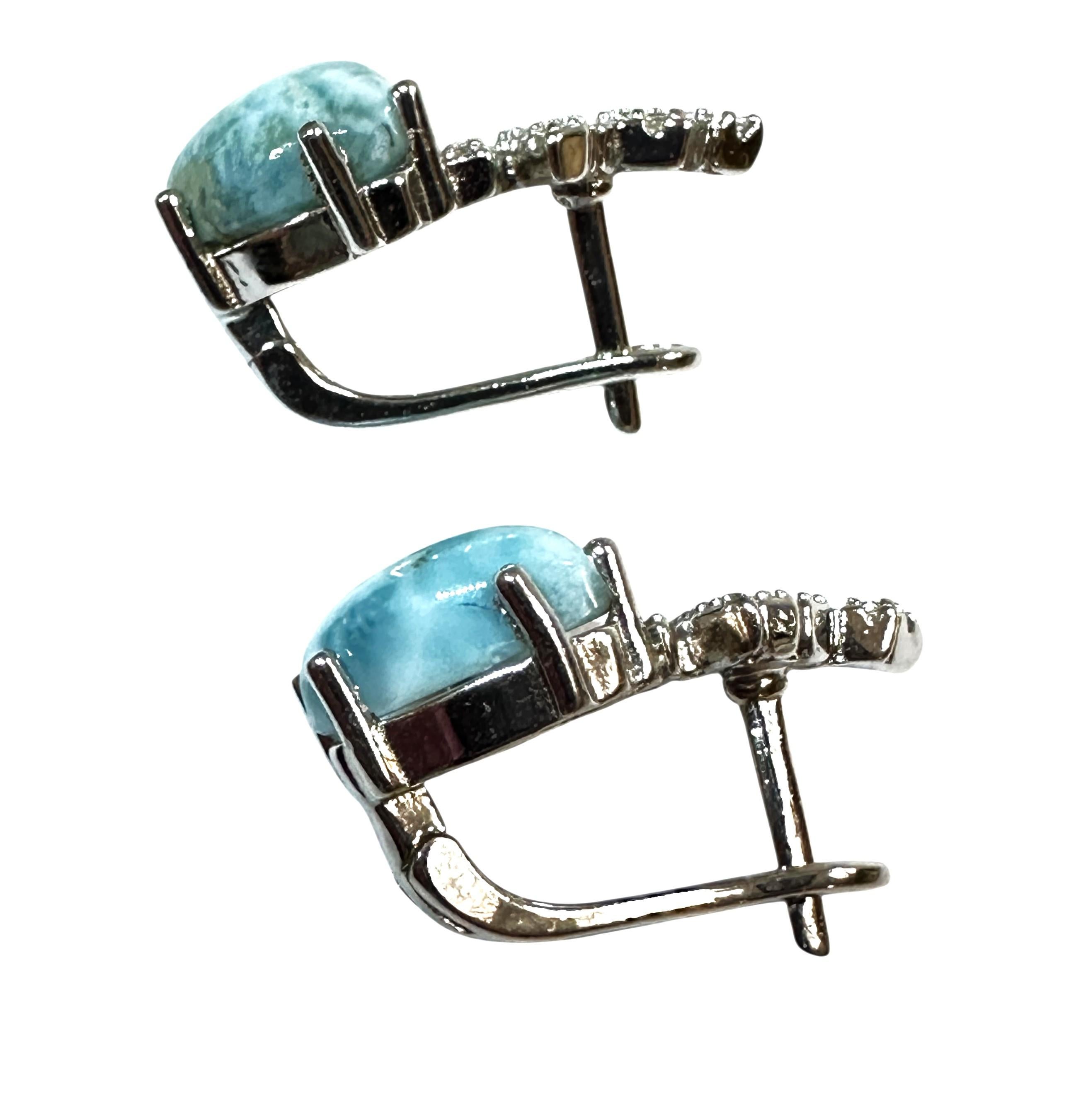Neu 6 Karat Trillionschliff Dominicanischer Larimar & Diamantschliff Saphir-Ohrringe im Angebot 1
