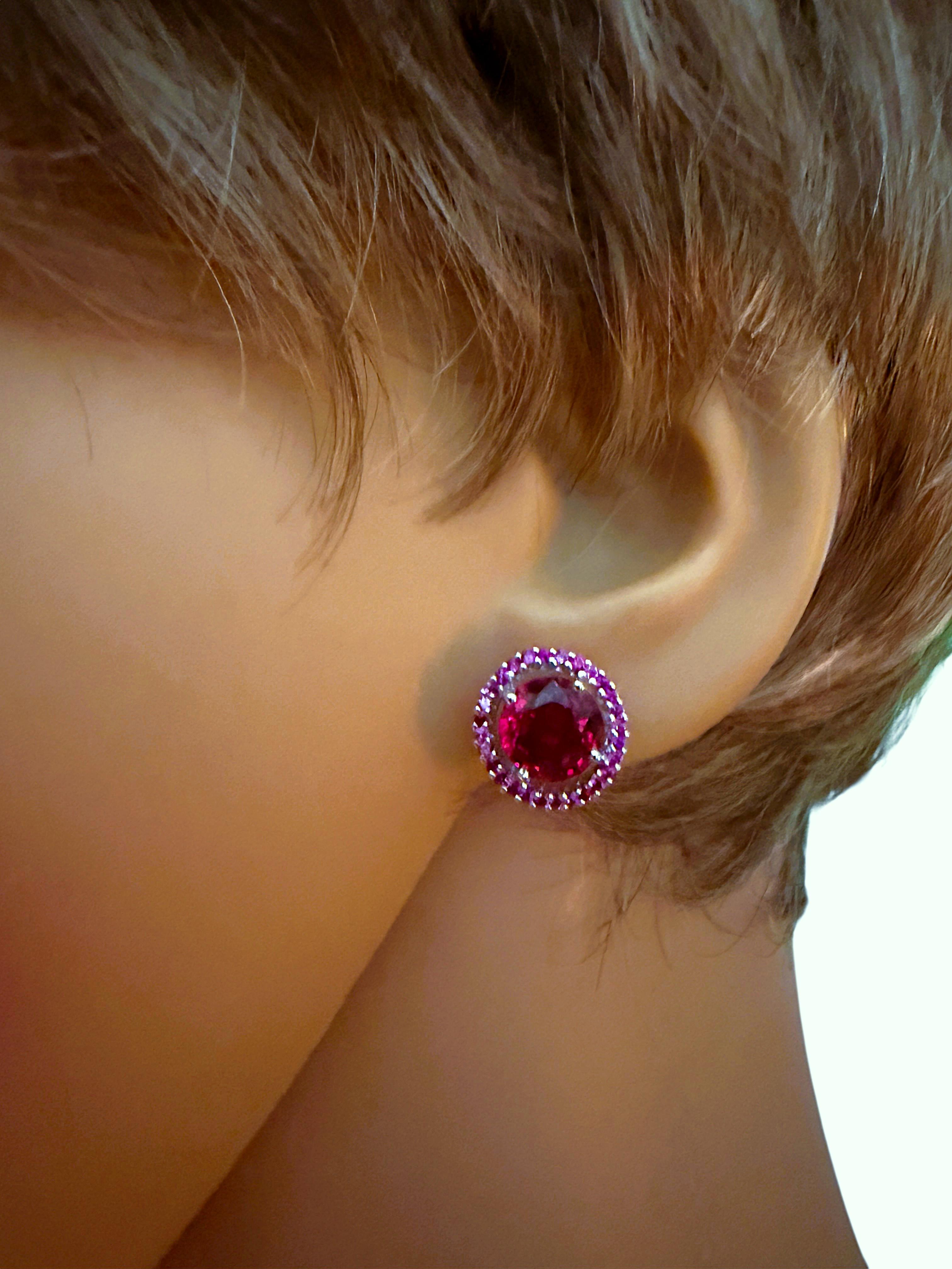 Neu 6,2 Karat roter Saphir & Saphir mit Diamantschliff Sterling-Ohrringe im Zustand „Hervorragend“ in Eagan, MN