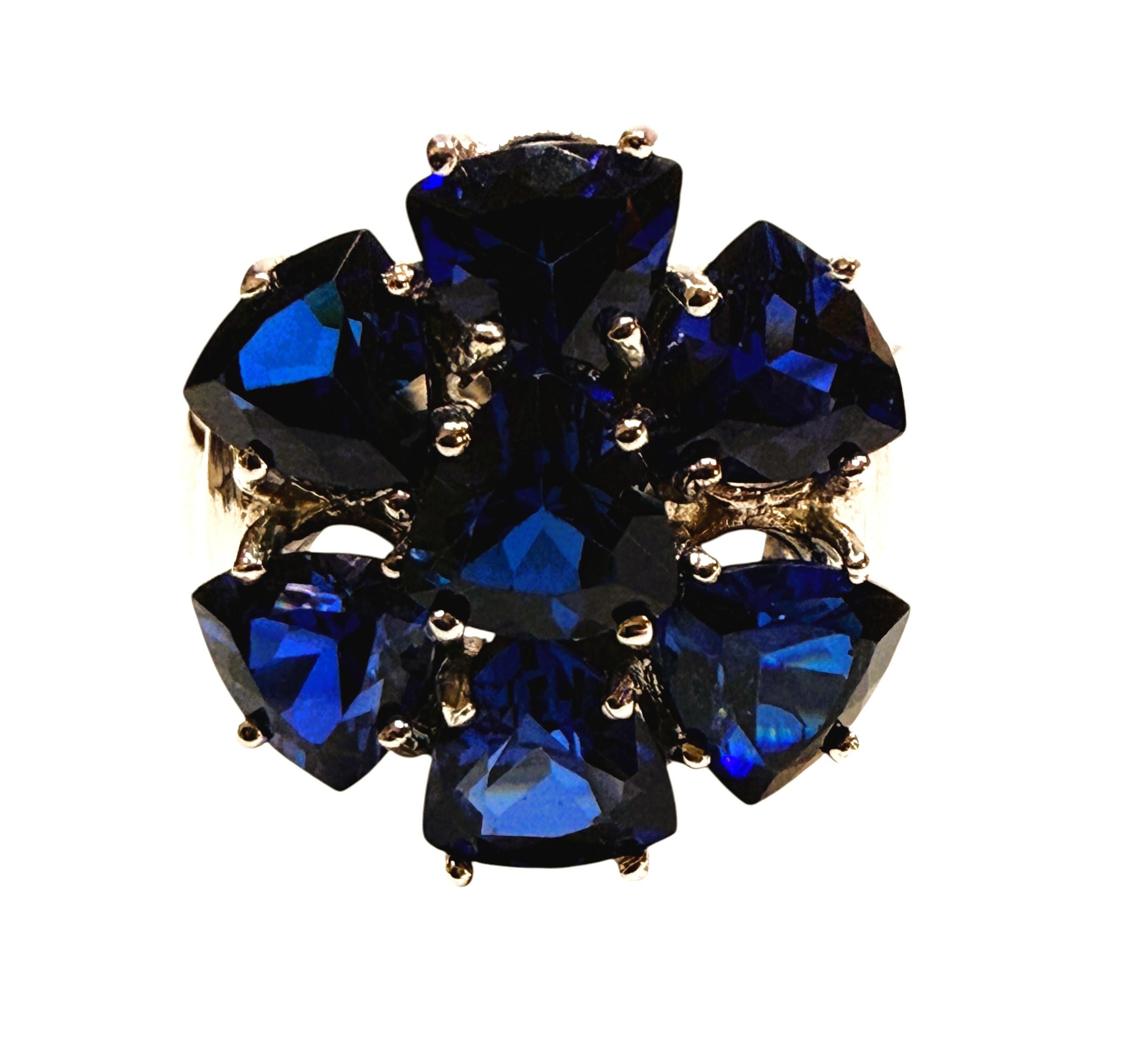 Neu 6,25 Karat Trillion Cut Floral Blue Sapphire Silber Ring Größe 6,25 (Art déco) im Angebot