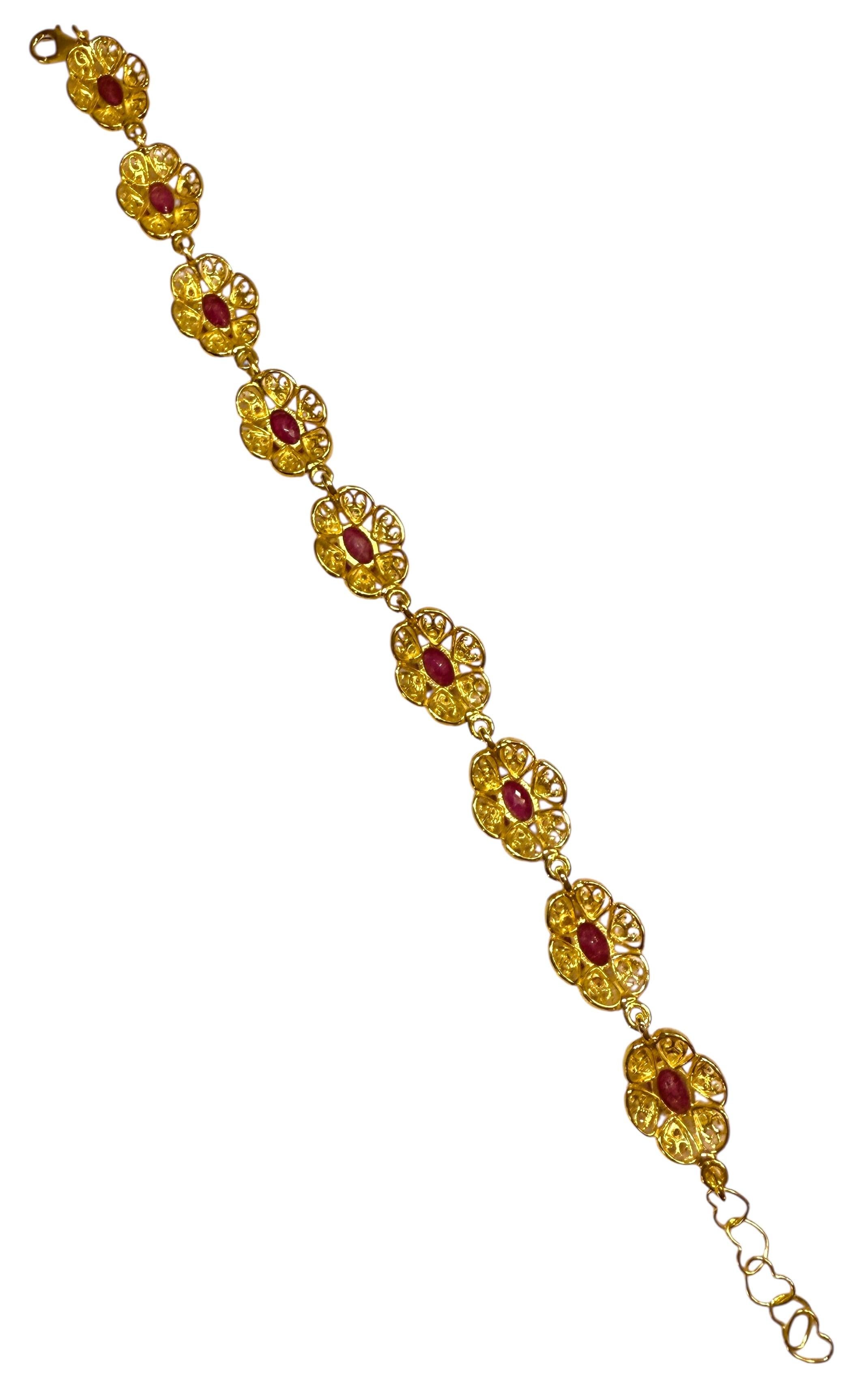 Taille ovale New 6.84 Carat 9 Ruby 14K Gold PL Sterling Silver Bracelet 7 to 8 inches