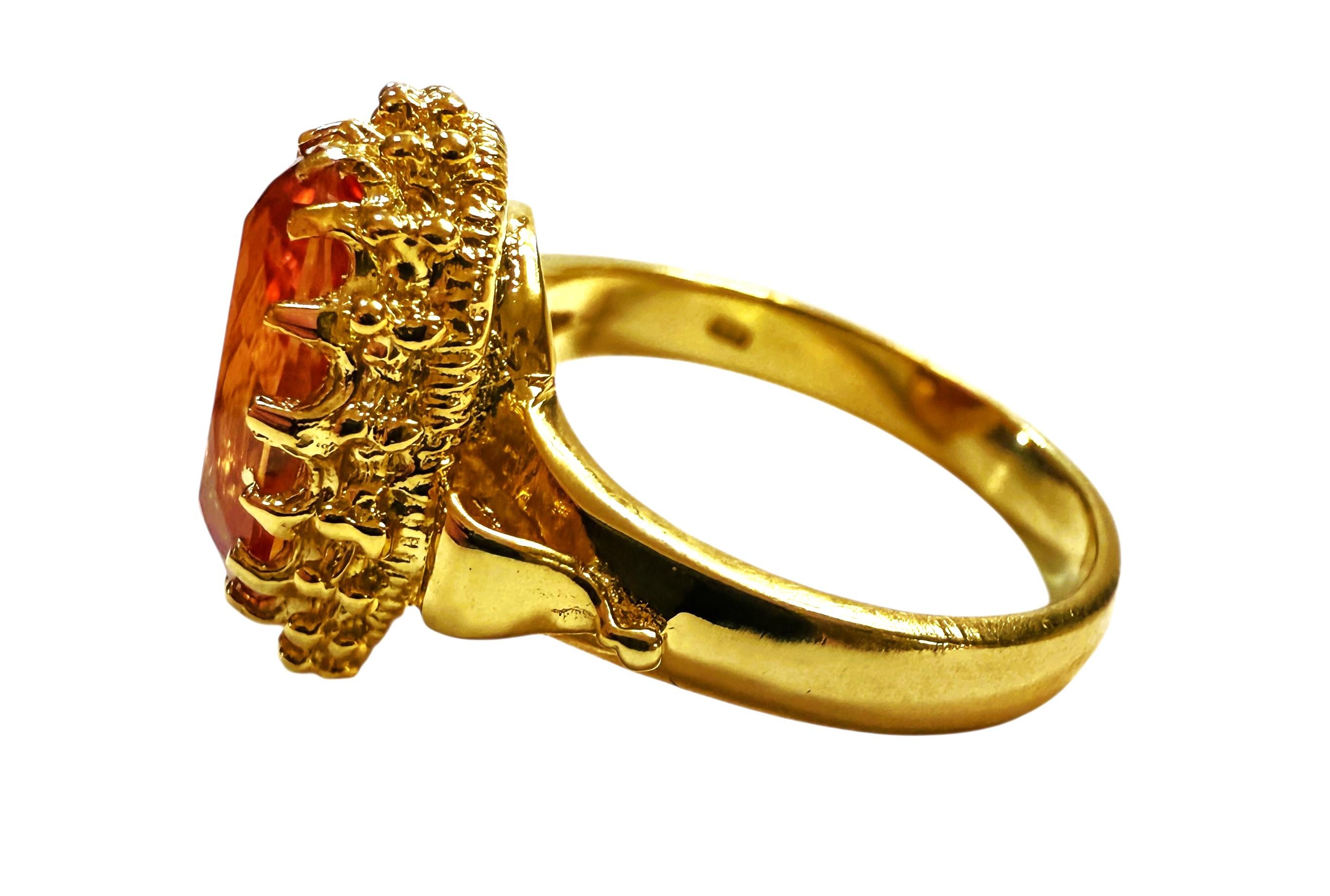 Art déco New 6.9 Carat Sunset Sapphire & Diamond Cut Crown Design Y Gold PL Sterling Ring en vente