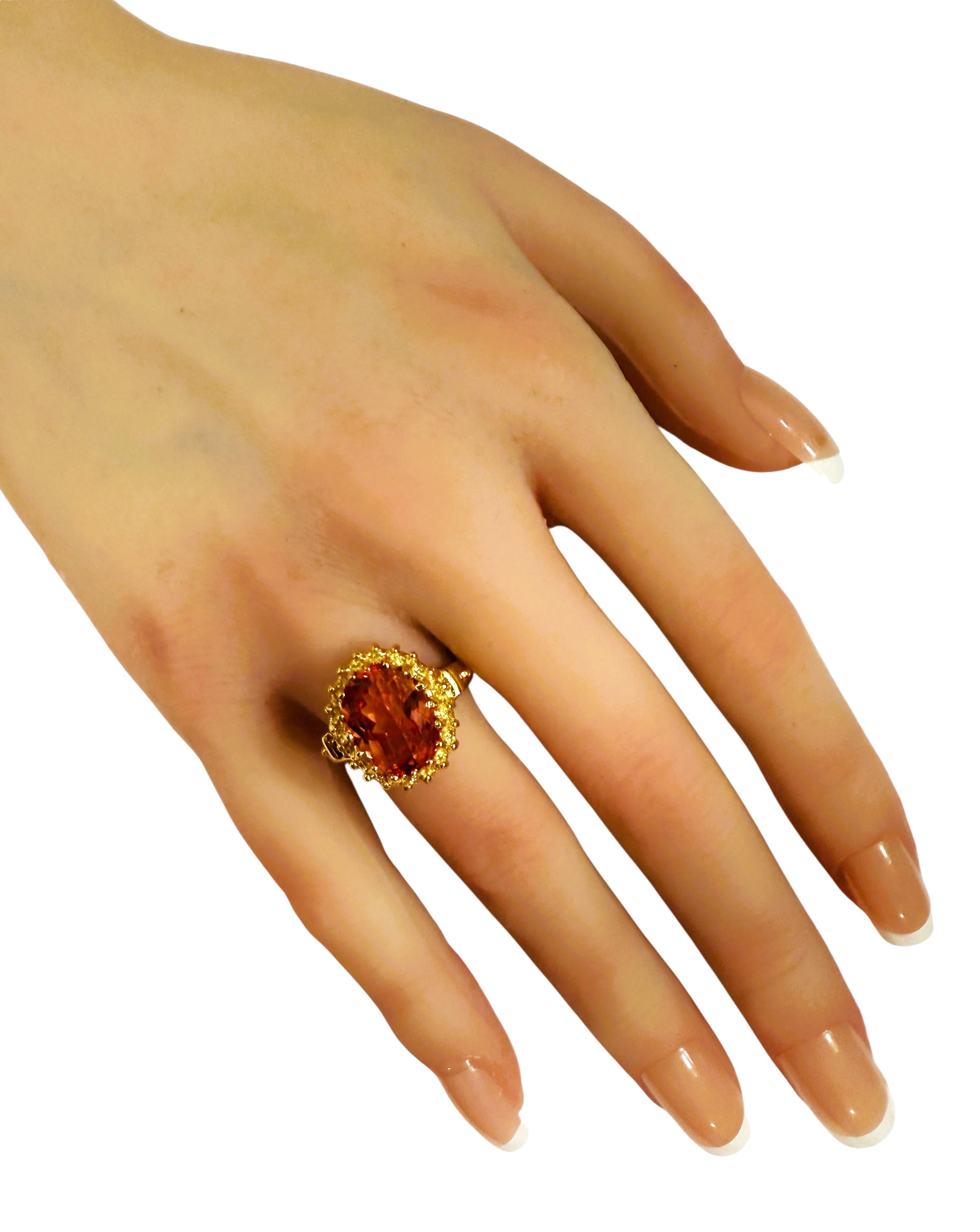 New 6.9 Carat Sunset Sapphire & Diamond Cut Crown Design Y Gold PL Sterling Ring Pour femmes en vente