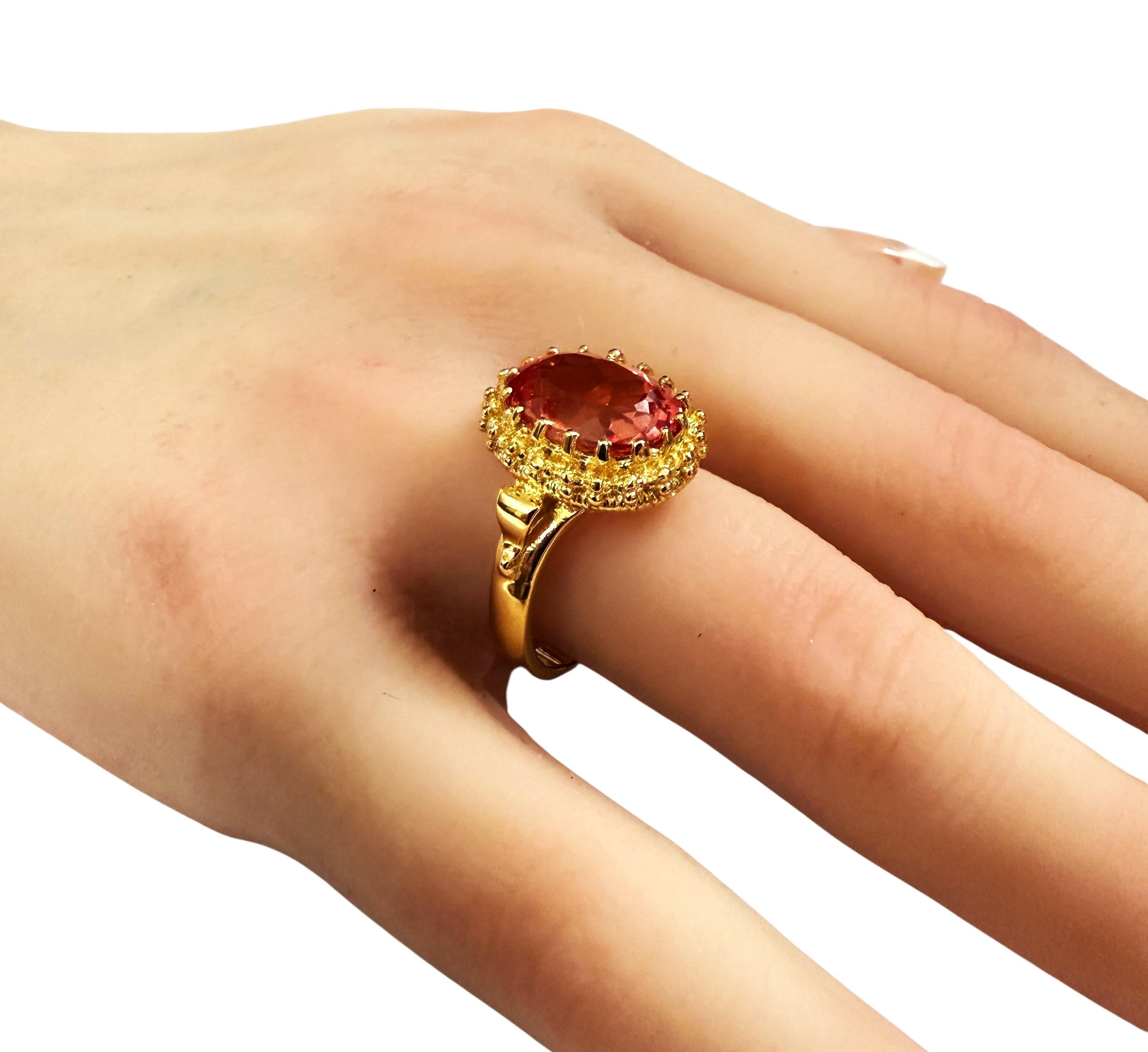 New 6.9 Carat Sunset Sapphire & Diamond Cut Crown Design Y Gold PL Sterling Ring en vente 1