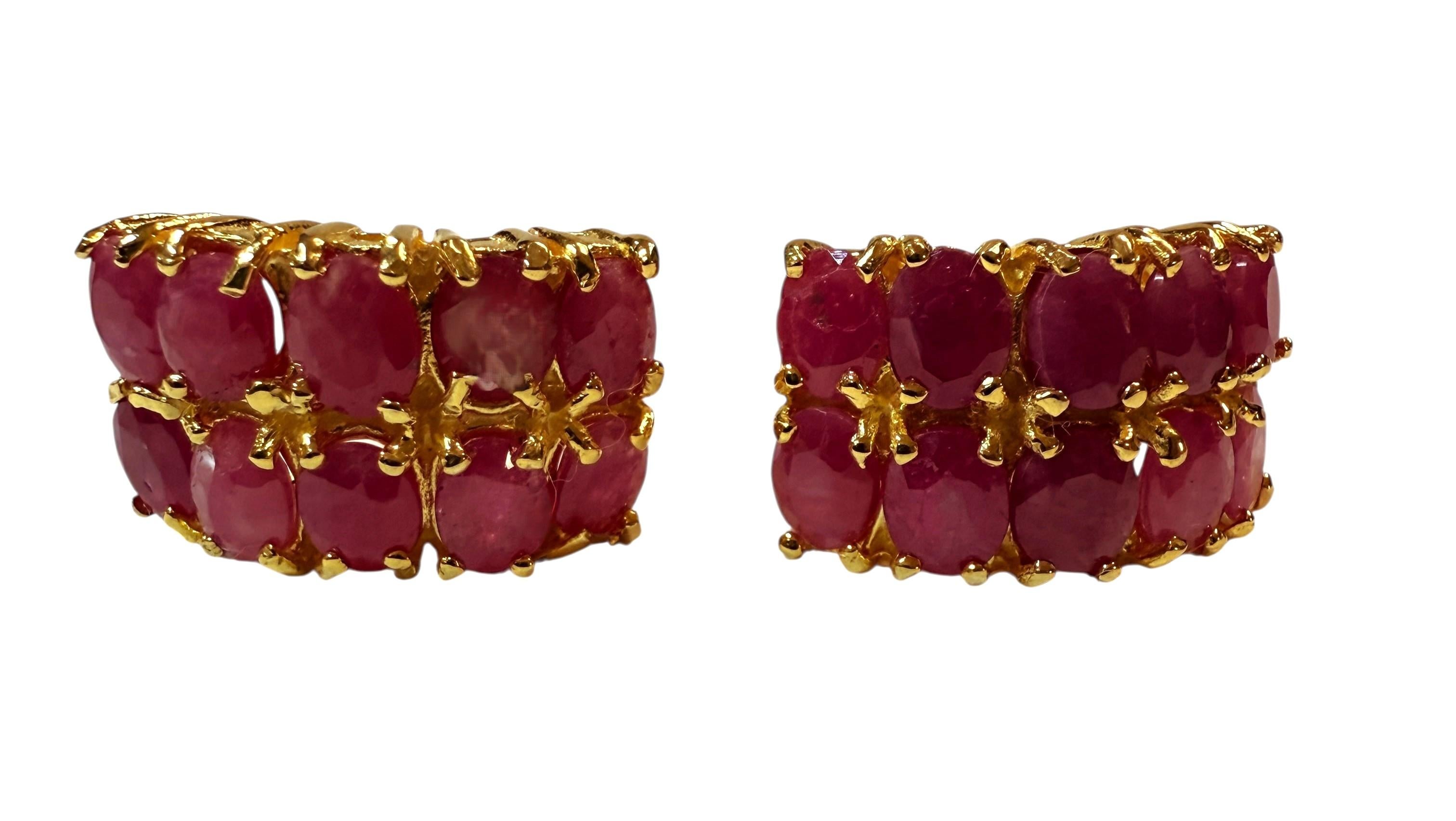 Nuovi orecchini in argento 925 placcati in oro giallo con rubino rosso da 7,0 carati in vendita 3