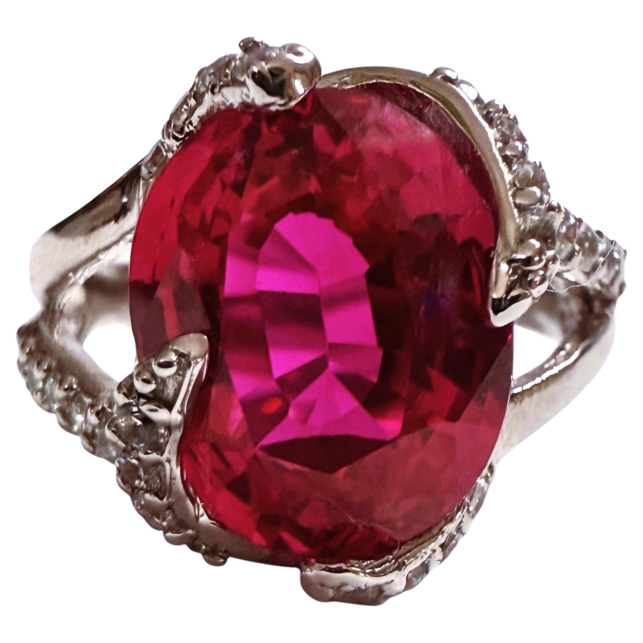 New 7.0 Carat Red Sapphire & Diamond Cut Sapphire Sterling Ring Size 6.25 en vente