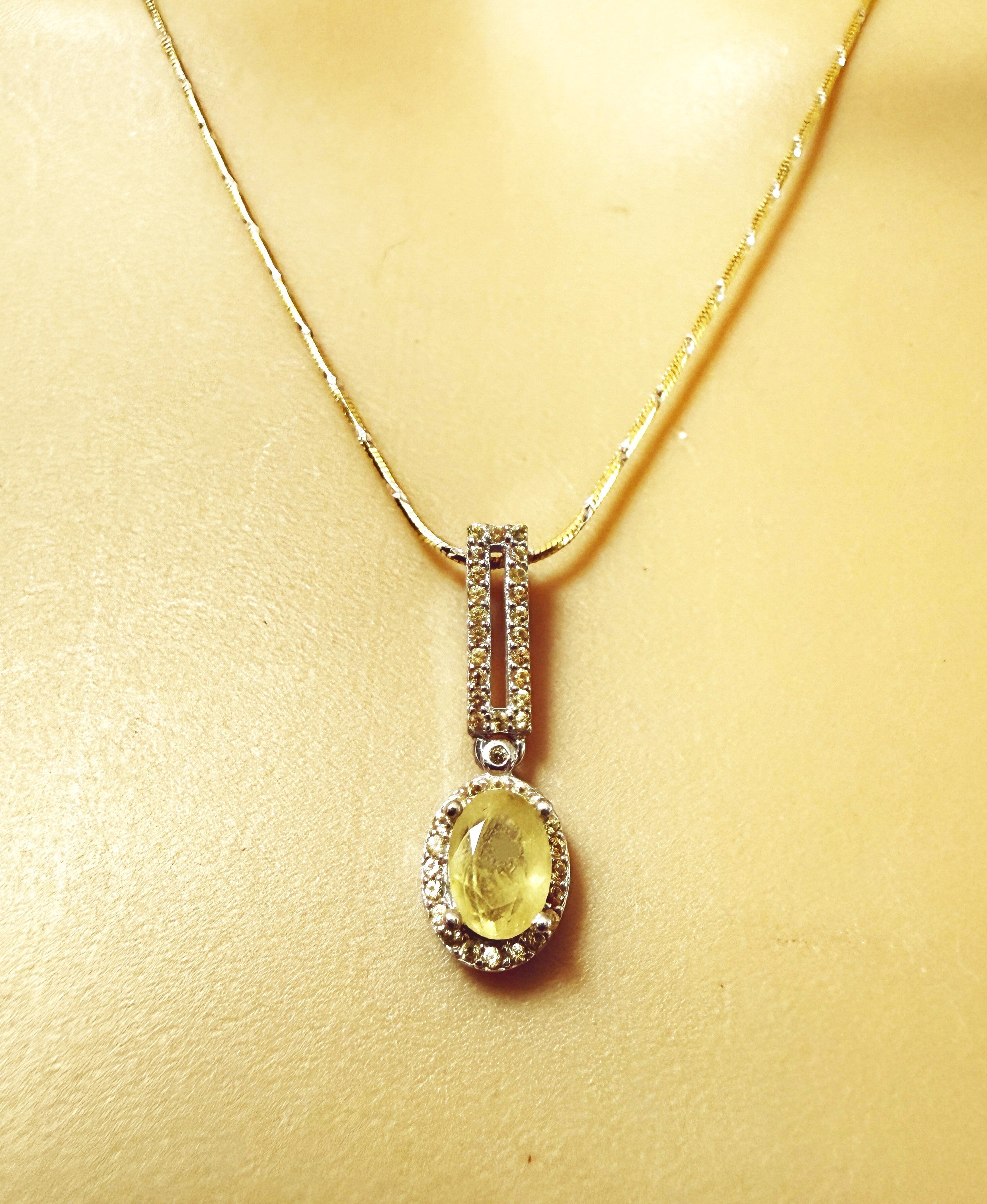 Nuova collana con zaffiro giallo da 0,76 carati, in oro bianco 14k, PL e argento sterling