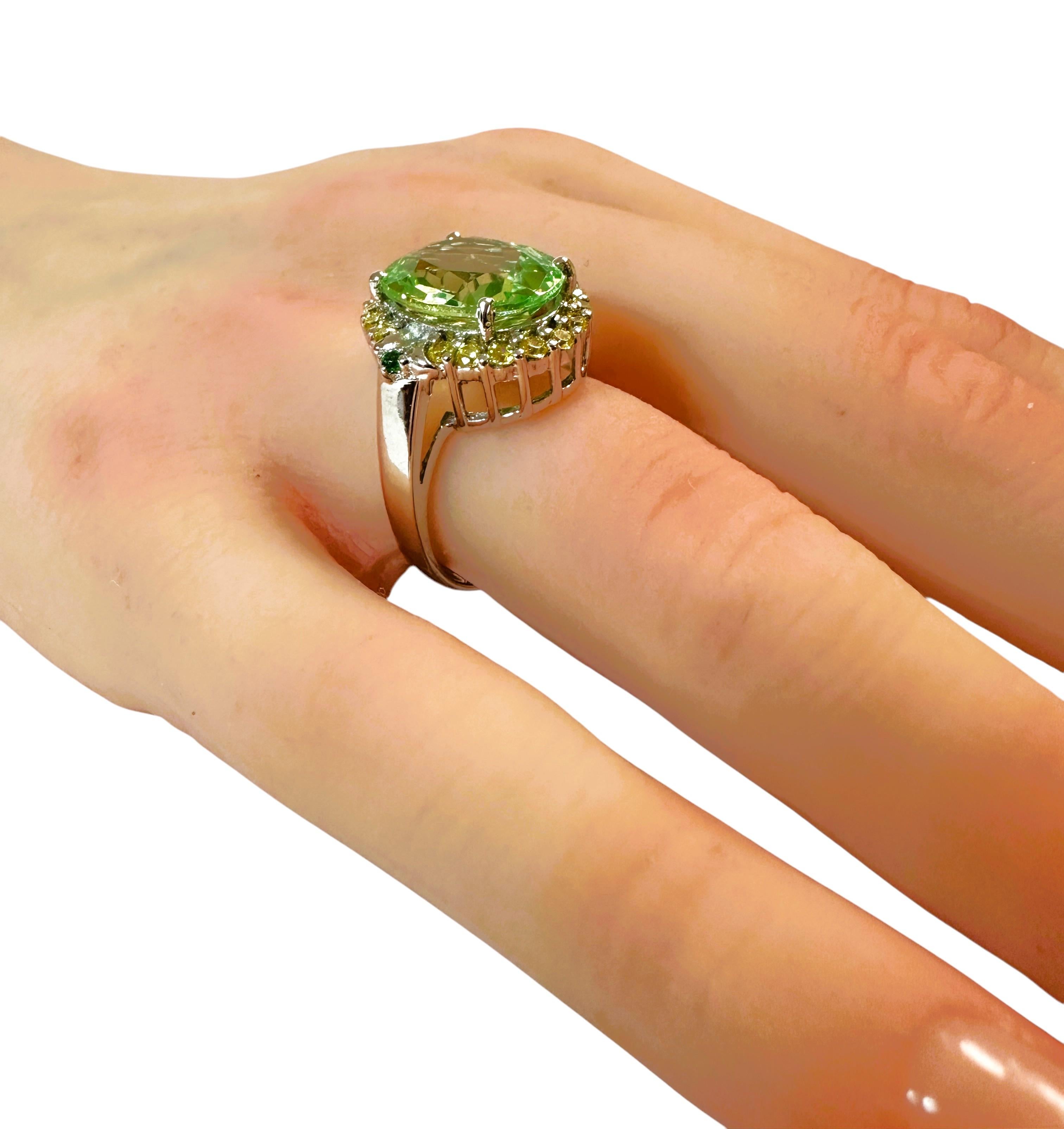Nuevo Anillo de Plata de Ley de 7,65 Quilates de Peridoto Verde Menta y Zafiro talla Diamante Tamaño 6,25 3