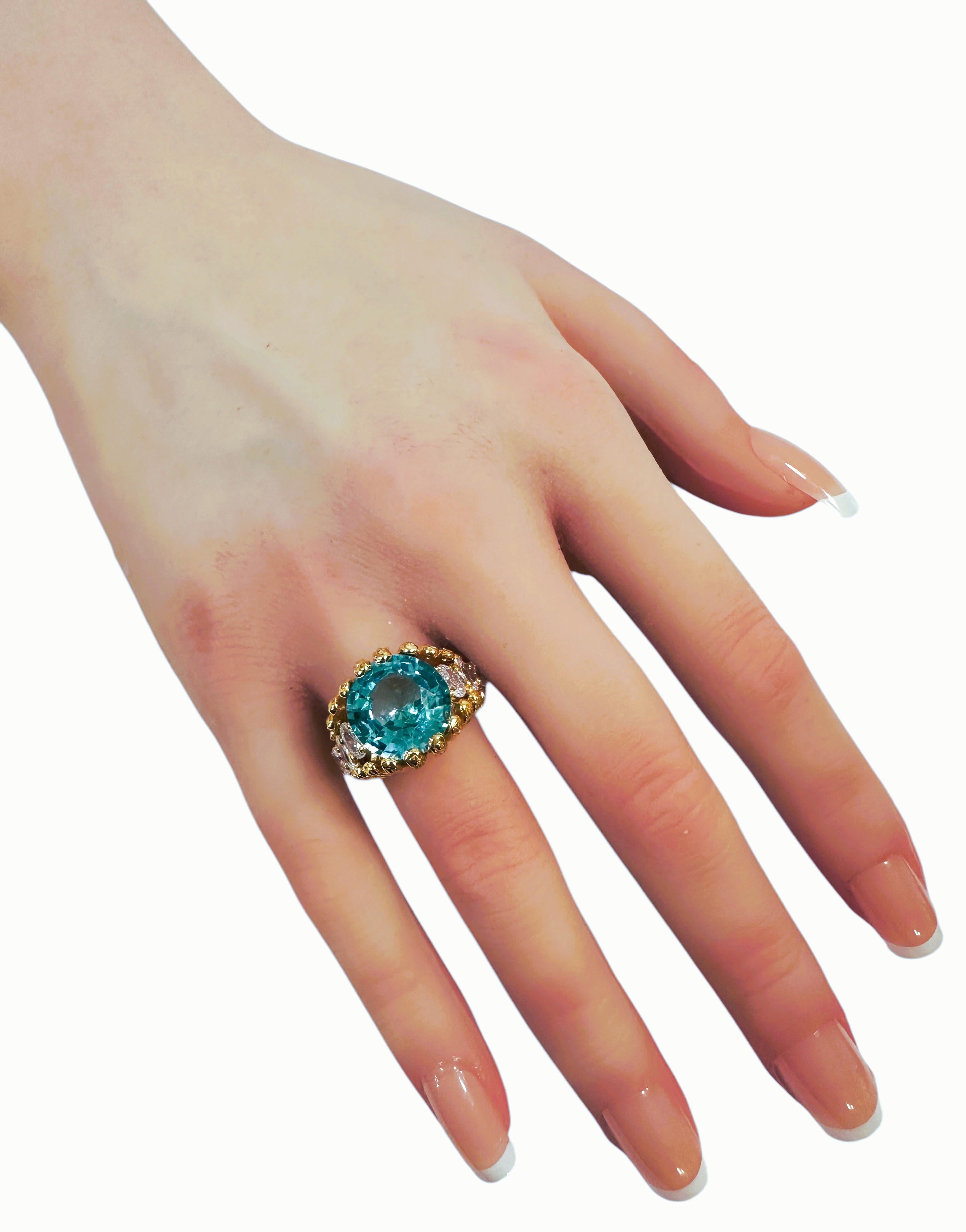  New 8.05 Carat Neon Blue Paraiba Tourmaline & White Sapphire Y Gold Pl Ring Pour femmes 